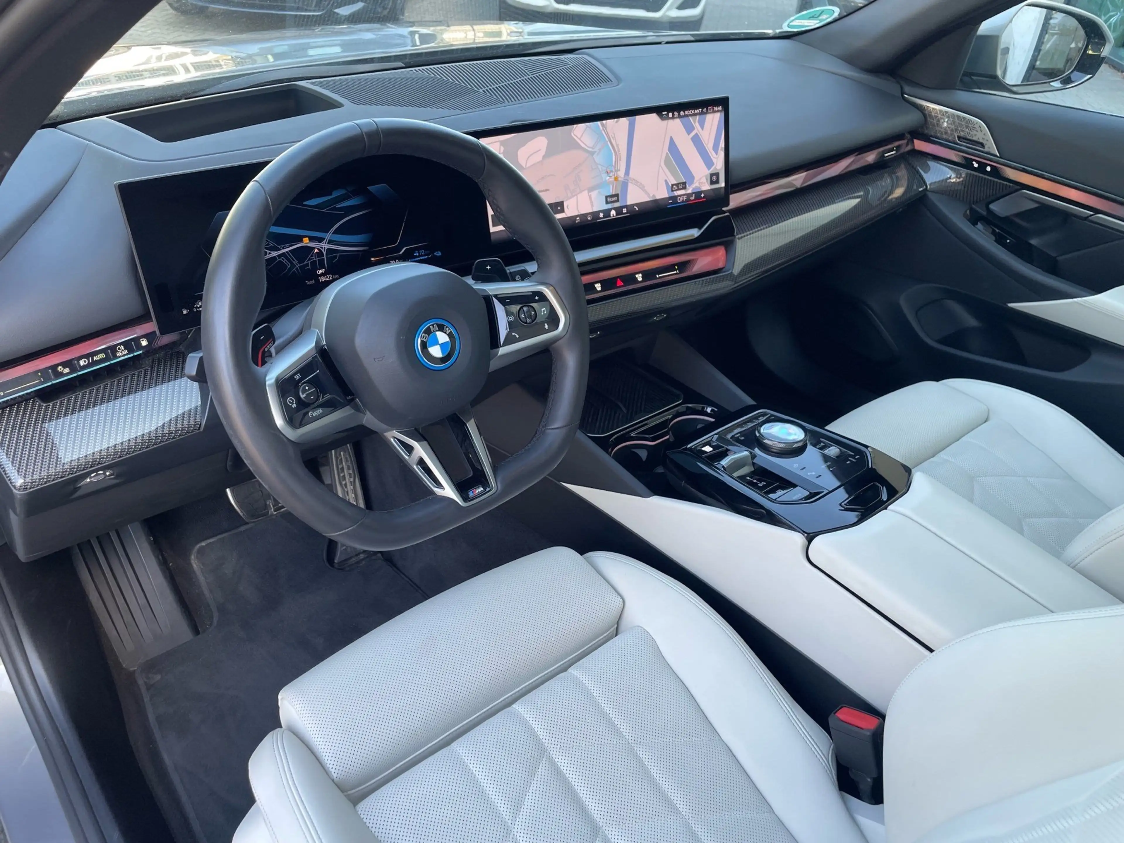 BMW 550 e xDrive Tour M Sport Pro || AHK ACC 360 Pano Stan — photo 4