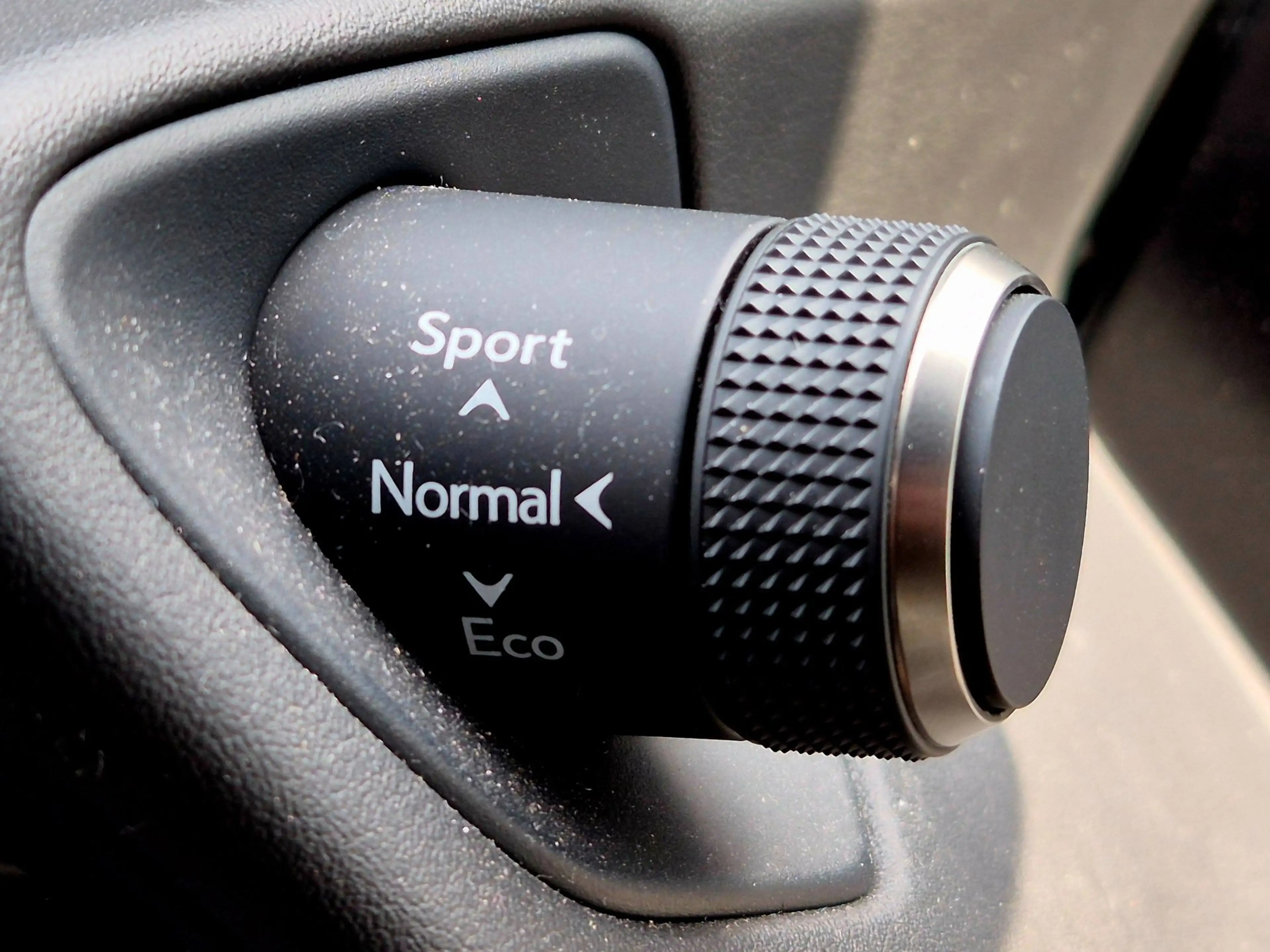 Lexus UX 250h Luxury Line + OH historie|Trekhaak|LED|Keyless|Led — photo 39