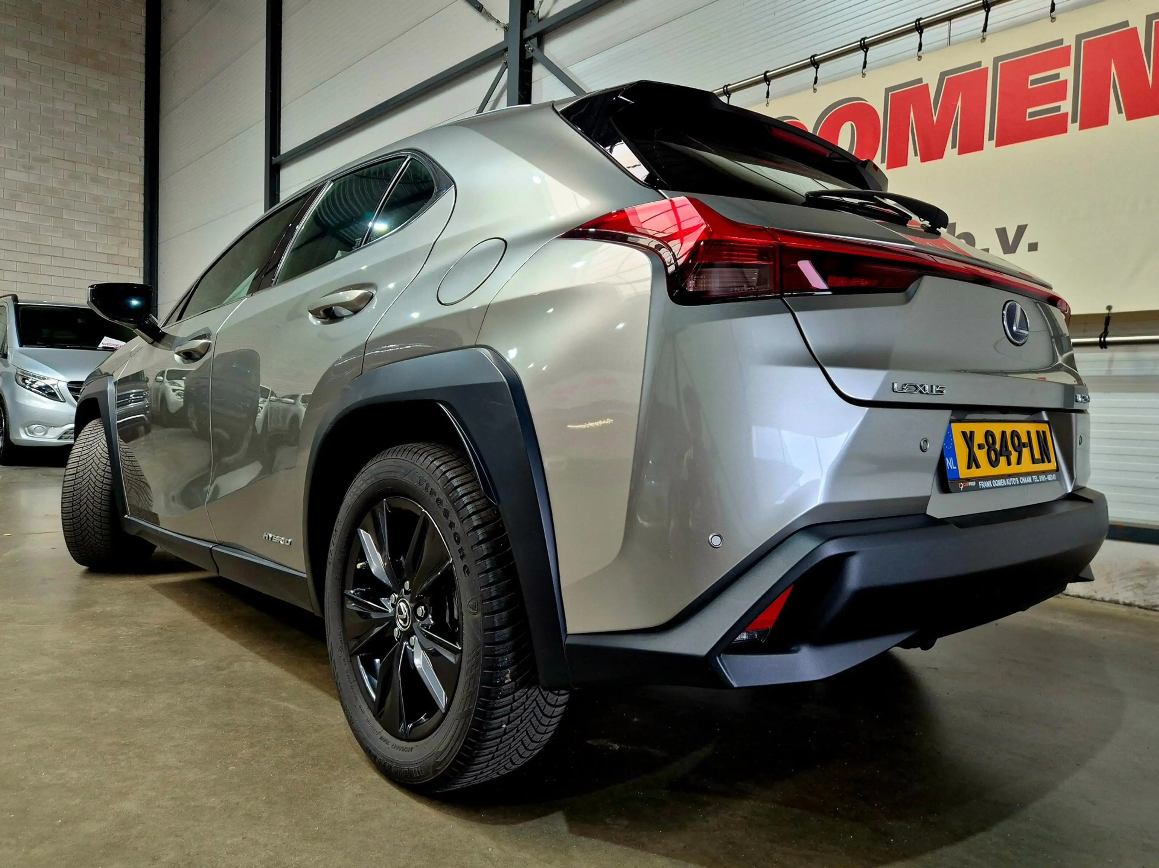 Lexus UX 250h Luxury Line + OH historie|Trekhaak|LED|Keyless|Led — photo 13