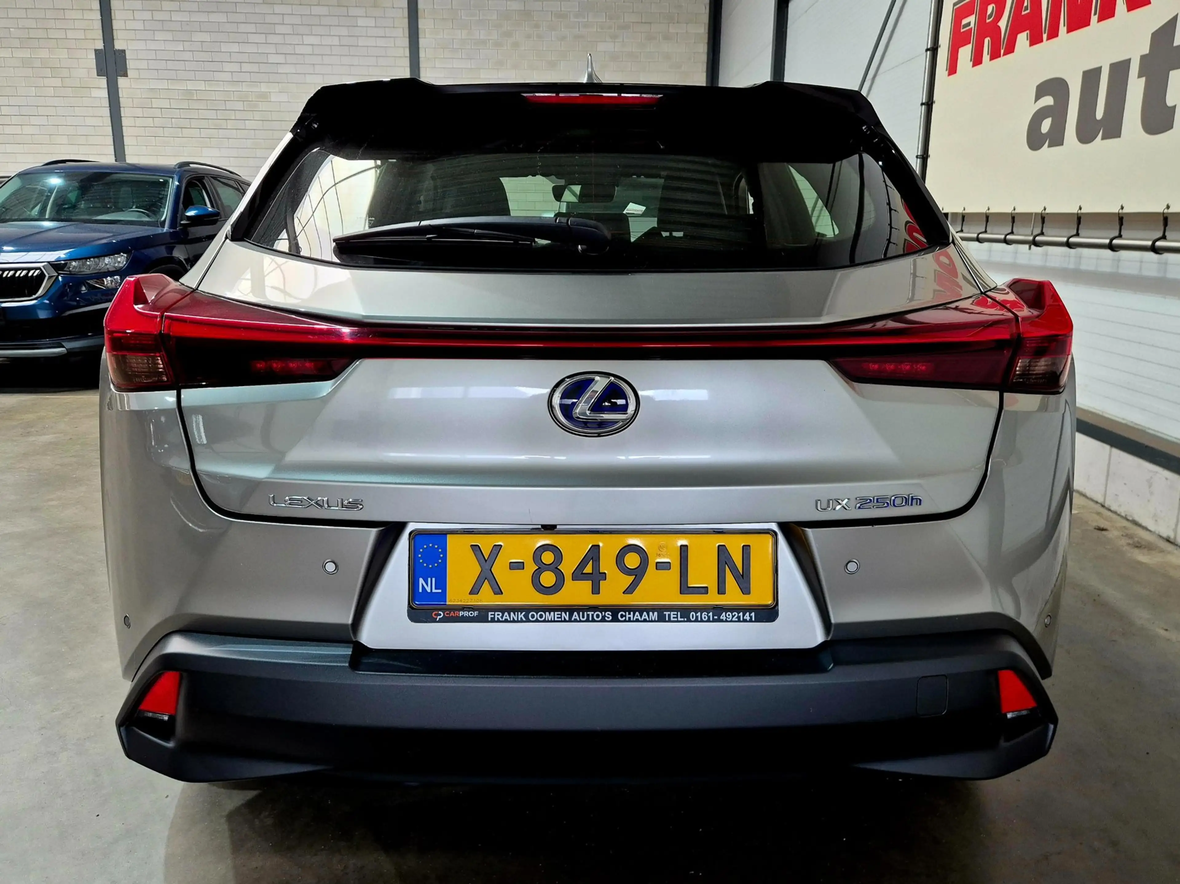 Lexus UX 250h Luxury Line + OH historie|Trekhaak|LED|Keyless|Led — photo 10