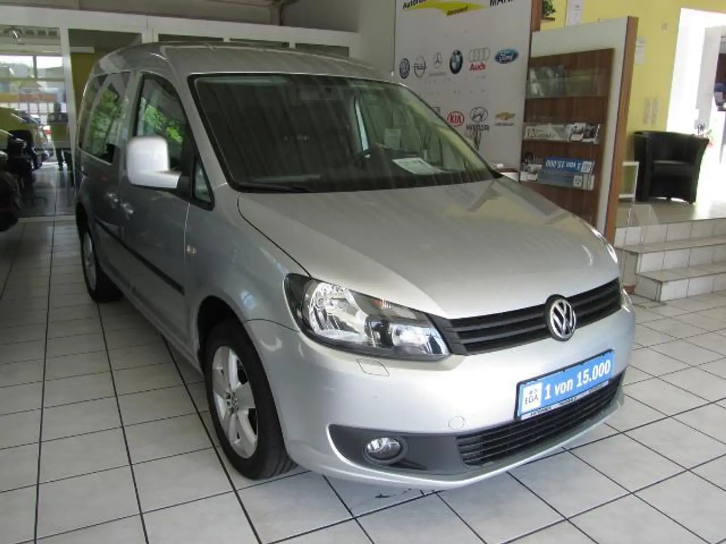 Volkswagen Caddy 1.2 TSI JAKO-O Silber - 1