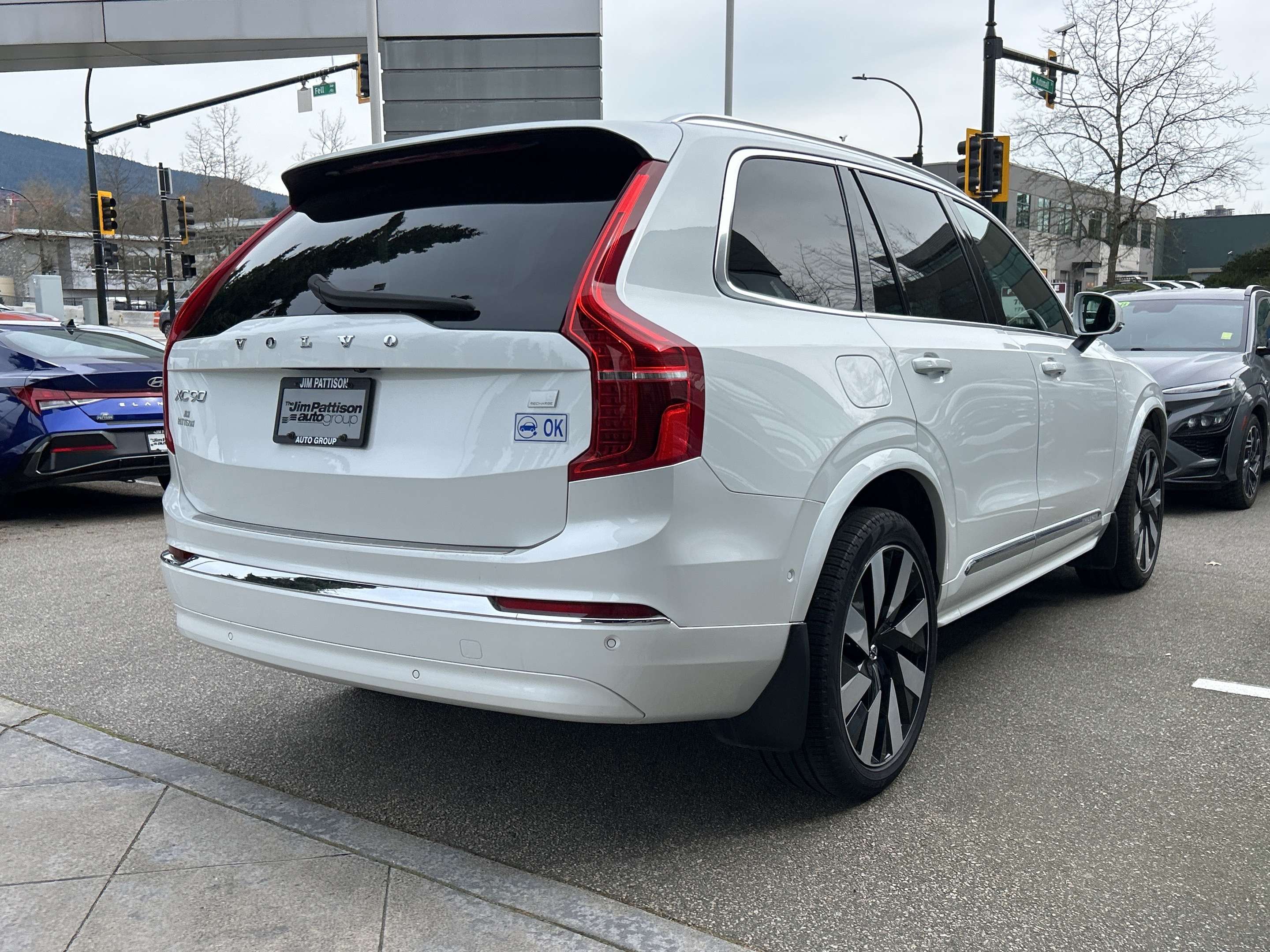 2024 Volvo XC90 Ultimate Bright - No Accidents! SOLD alt 5