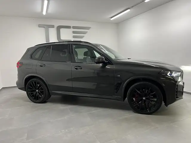 BMW X5 xDrive30d 48V Aut.M Paket, Saga, Iconic Glow,.. Ansicht 2