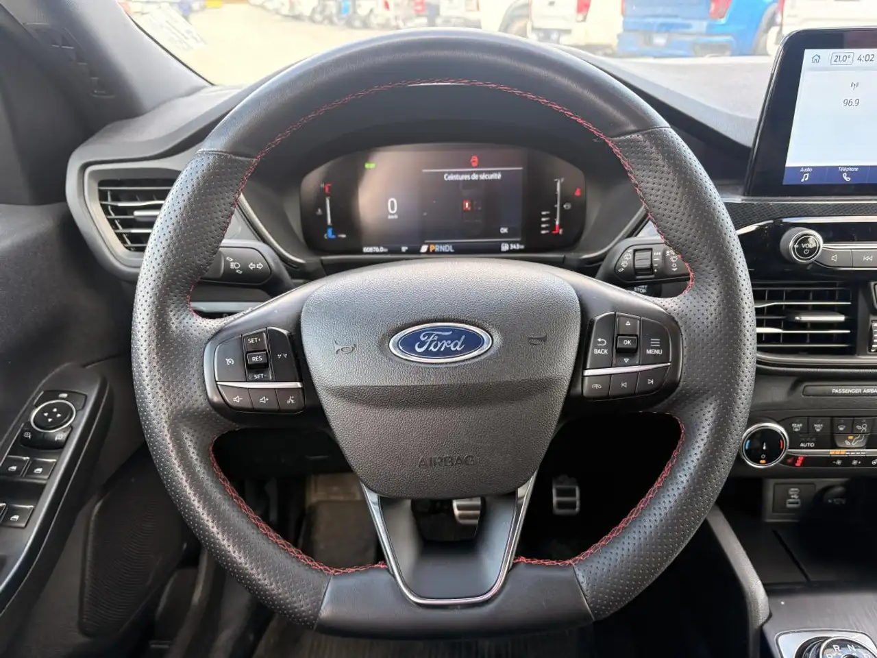 Ford Escape снимка Ford Escape