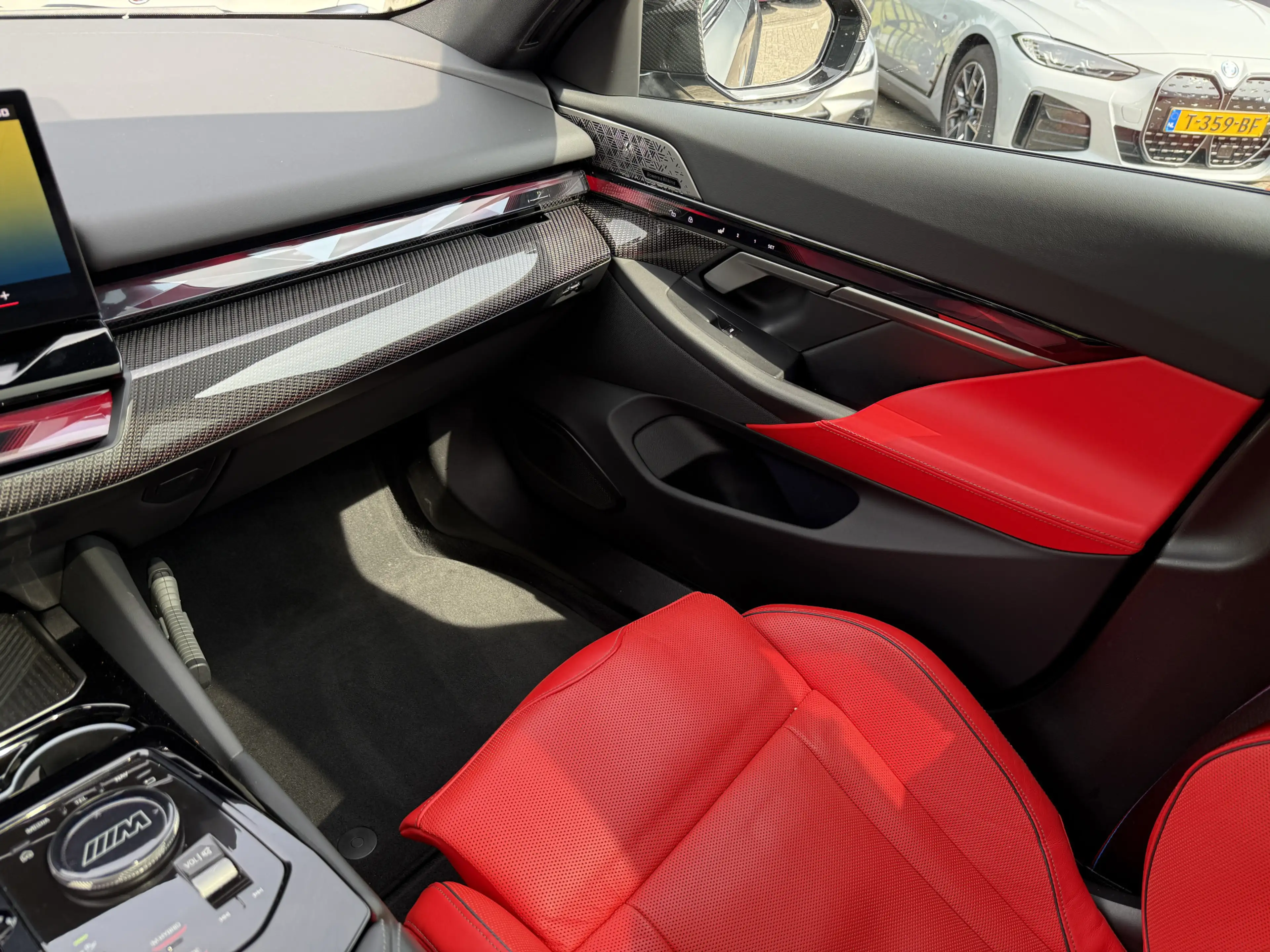 BMW M5 5-serie Touring | Individual Frozen Deep Grey | Ak — photo 15