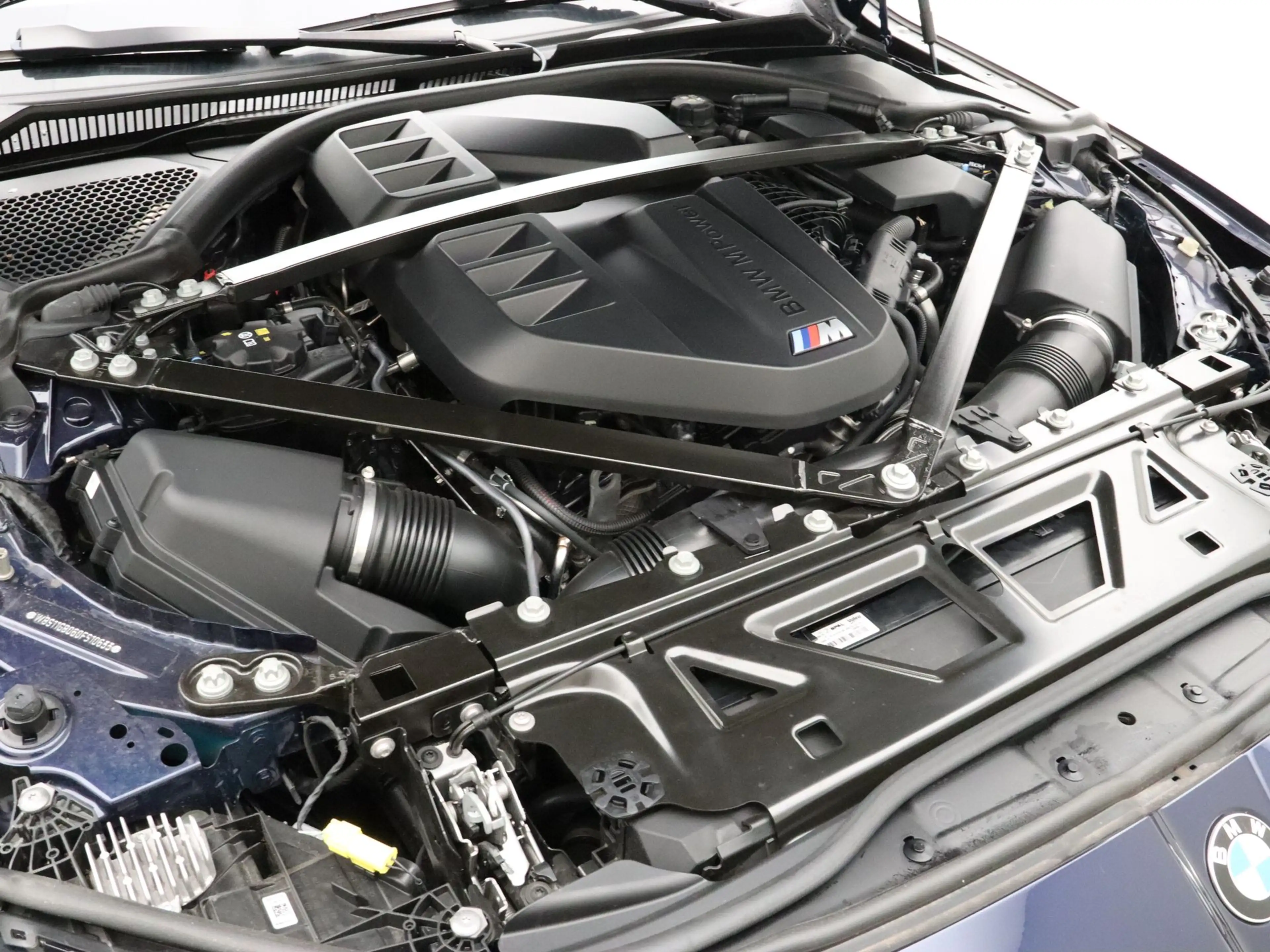 BMW M3 xDrive Competition — photo 4