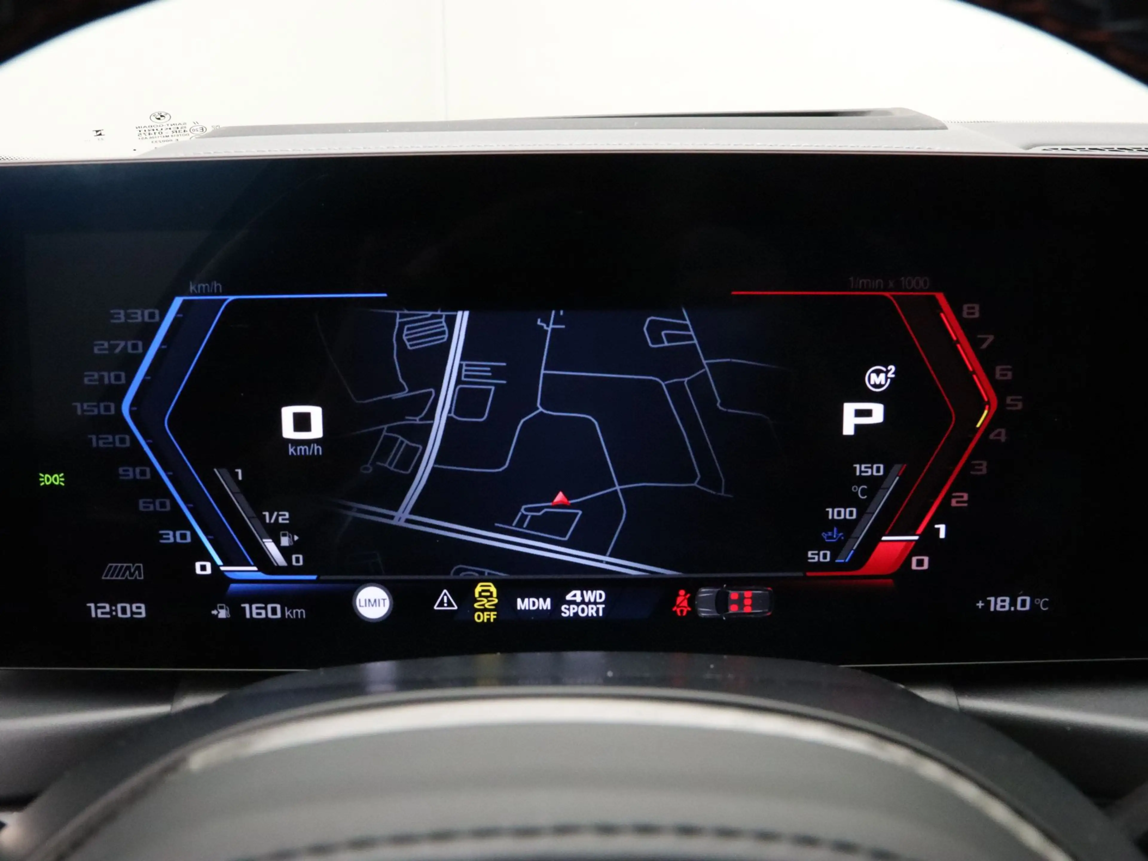 BMW M3 xDrive Competition — photo 3