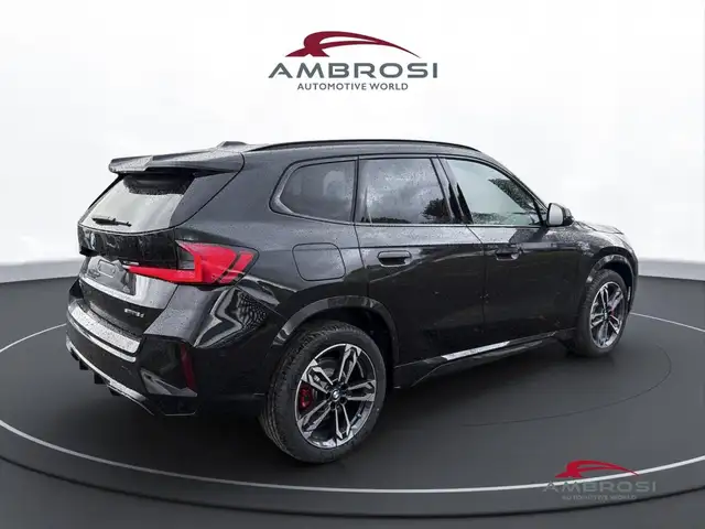 BMW X1 view 3