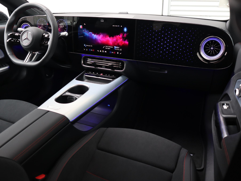 Mercedes-Benz CLA 250 Shooting Brake 250+ Business Solution AMG 85.5 kWh — photo 3