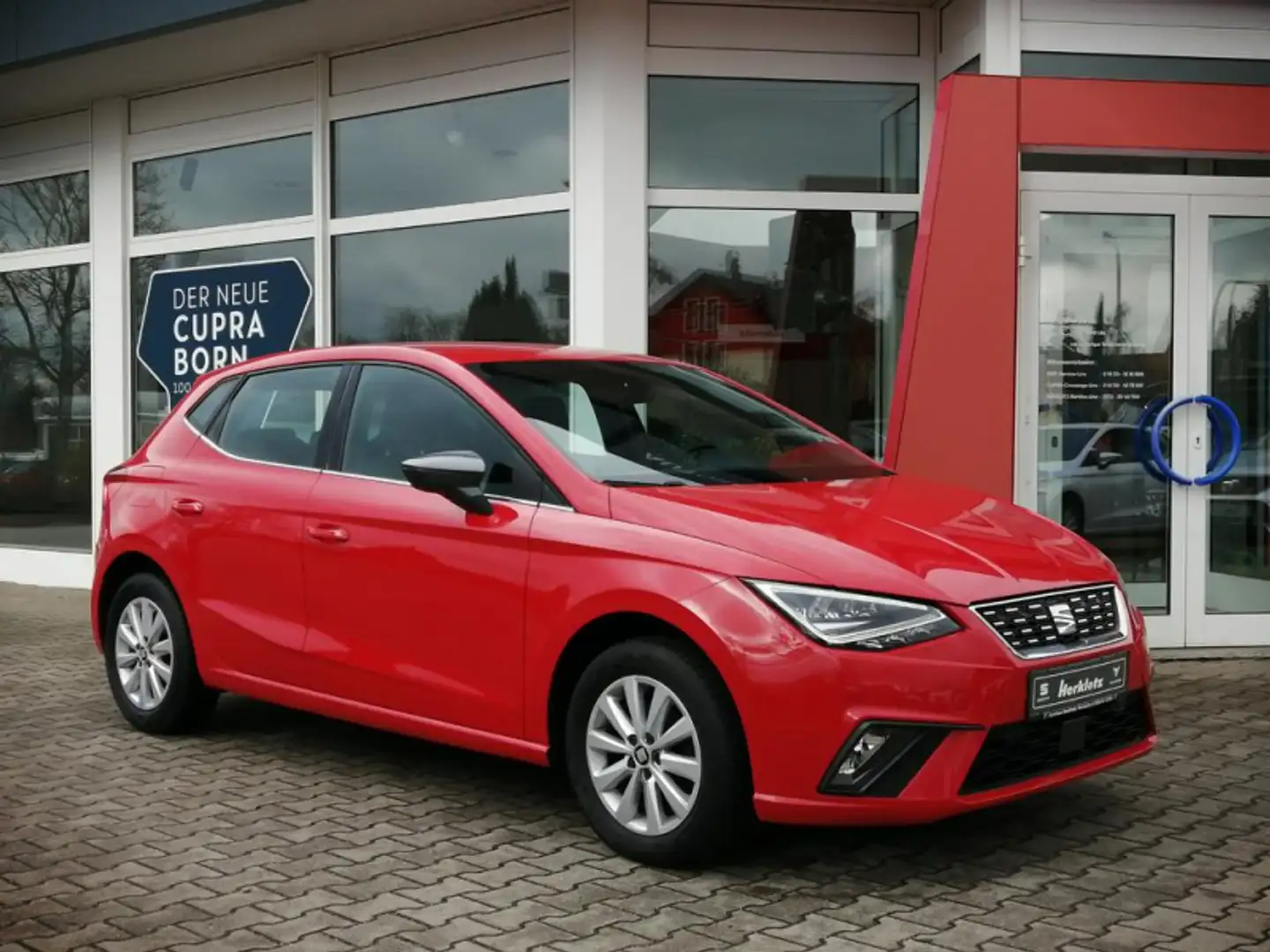 SEAT Ibiza Ibiza 1.0 TSI XCELLENCE 70 kW / 95 PS (GW-5170) A - 1