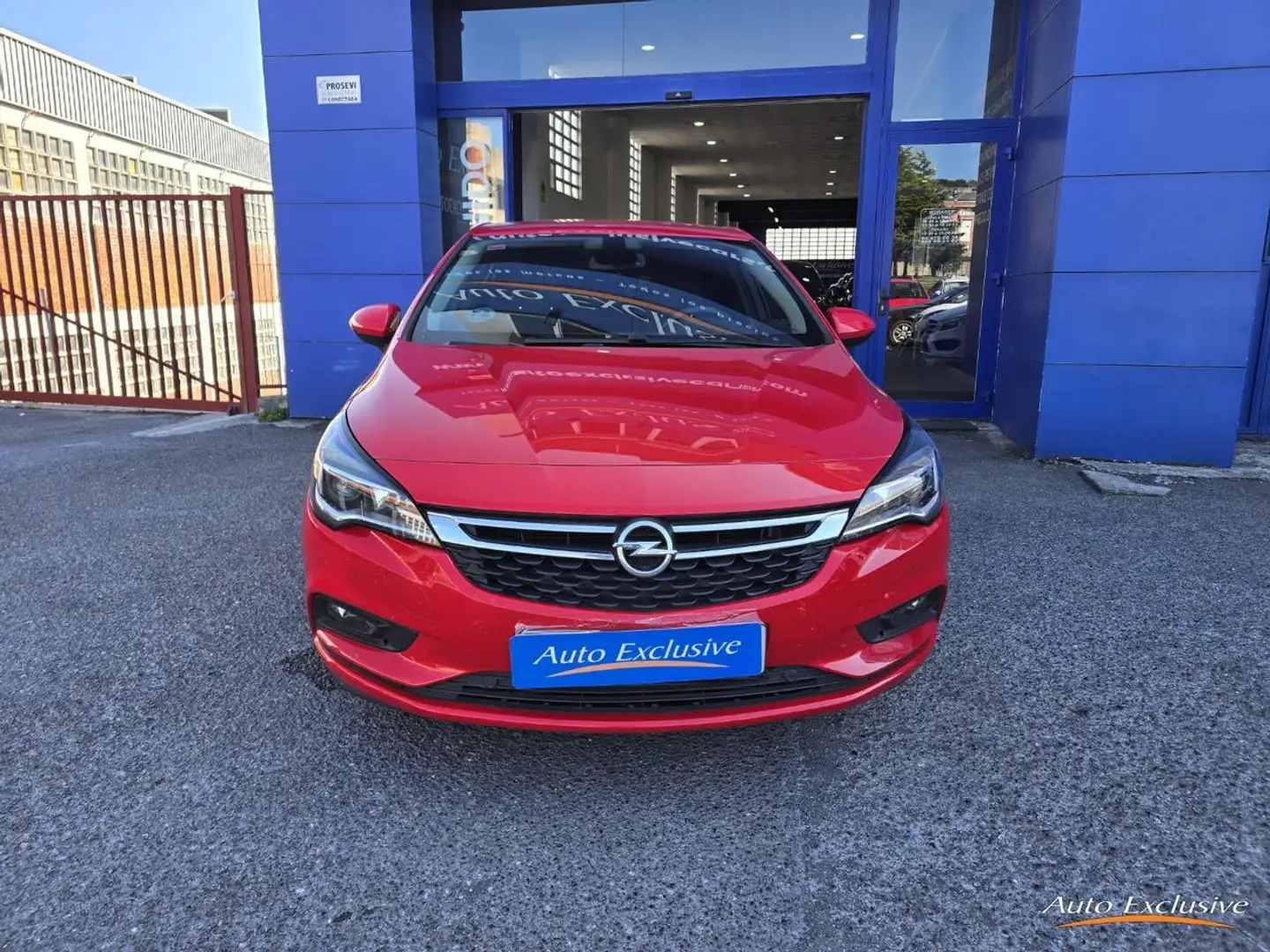 Opel Astra 1.4T 120 Aniversario 125 Rojo - 2