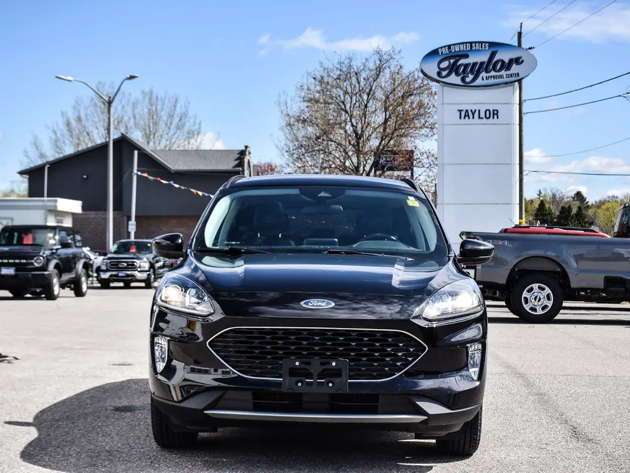 Ford Escape снимка Ford Escape