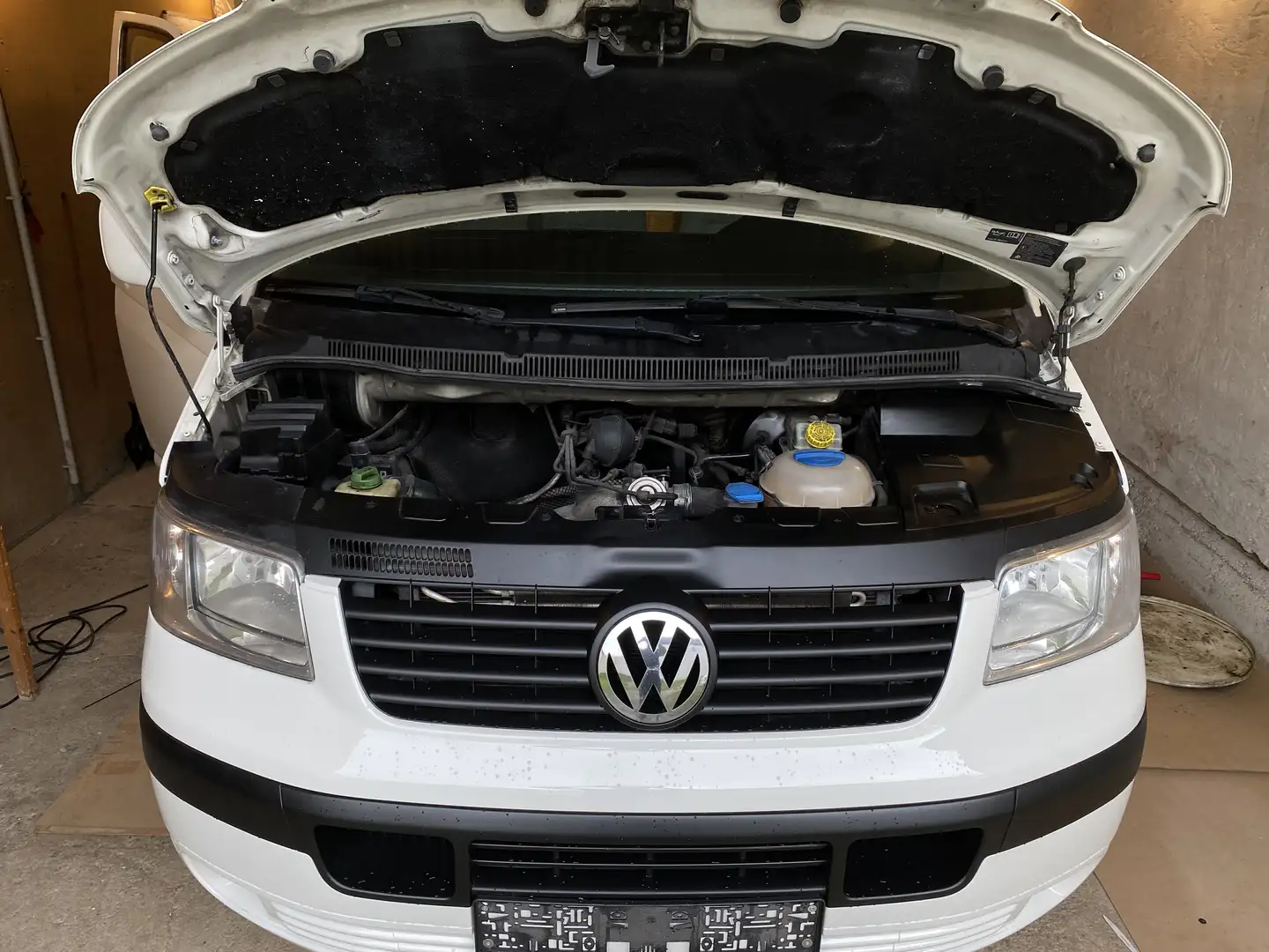 Volkswagen T5 VW T5 1.9TDI LR Camper/Multivan/Transporter - 2