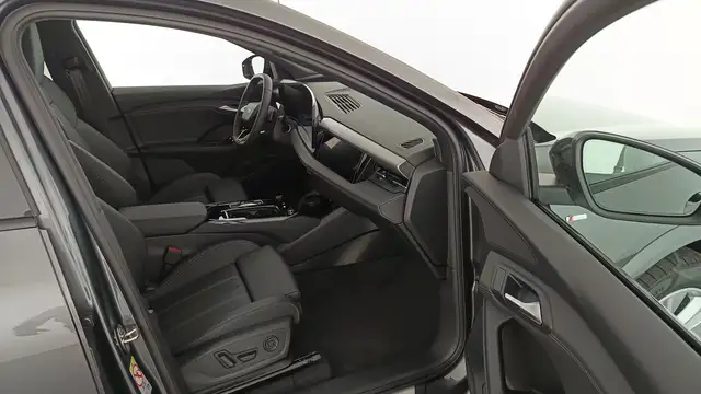 Audi Q6 E-Tron view 10
