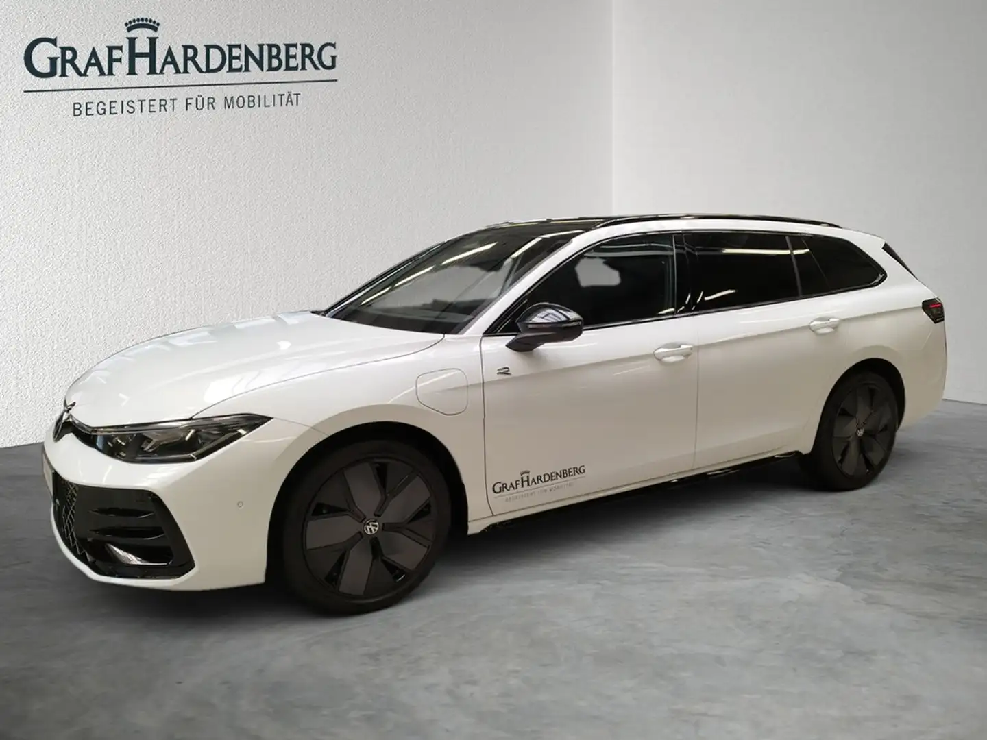 Volkswagen Passat Variant 1.5 TSI eHybrid DSG R Line Navi Weiß - 1