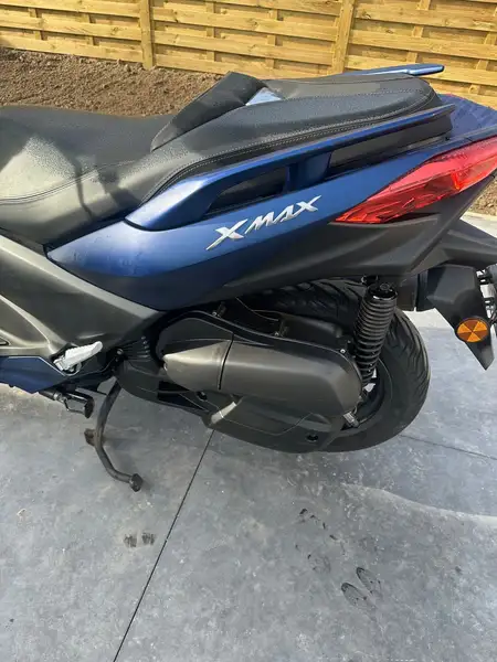 Yamaha X-Max 125 - foto 7