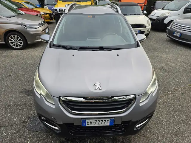 Peugeot 2008 view 6