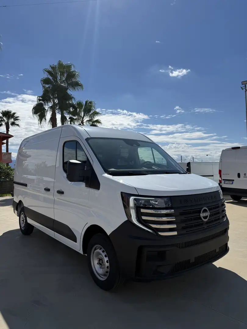 Nissan Interstar INTERSTAR VAN Blanc - 2