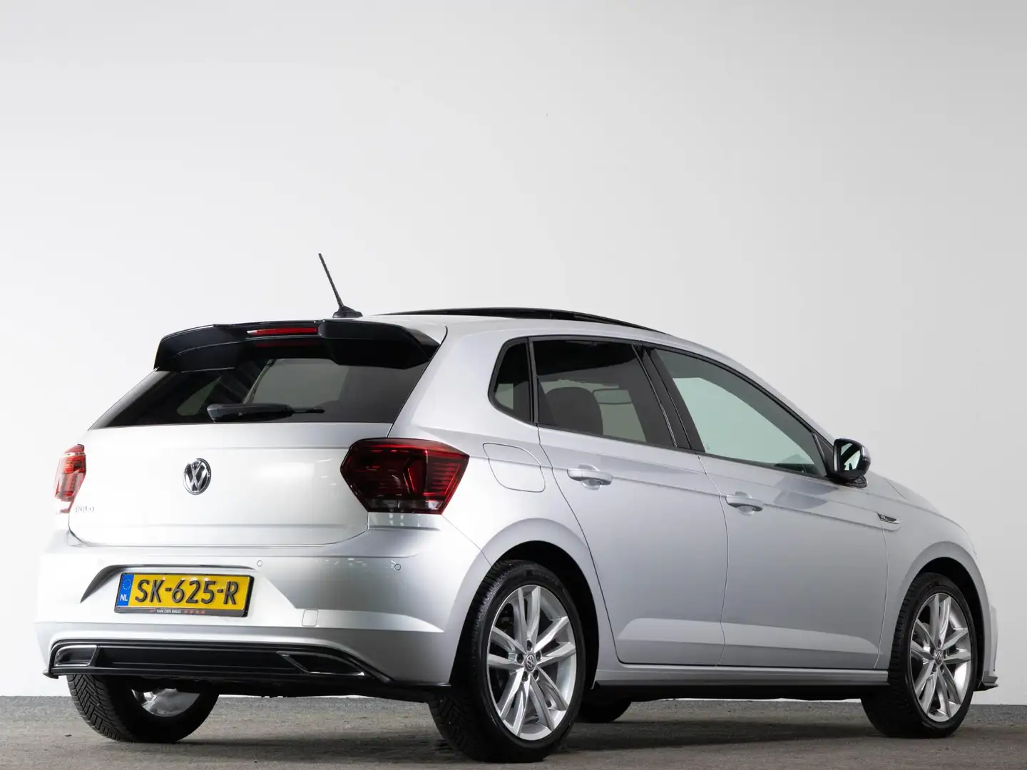 Volkswagen Polo R-Line 1.0 TSI 95 PK | LED | Panoramadak | Navigat Gris - 2