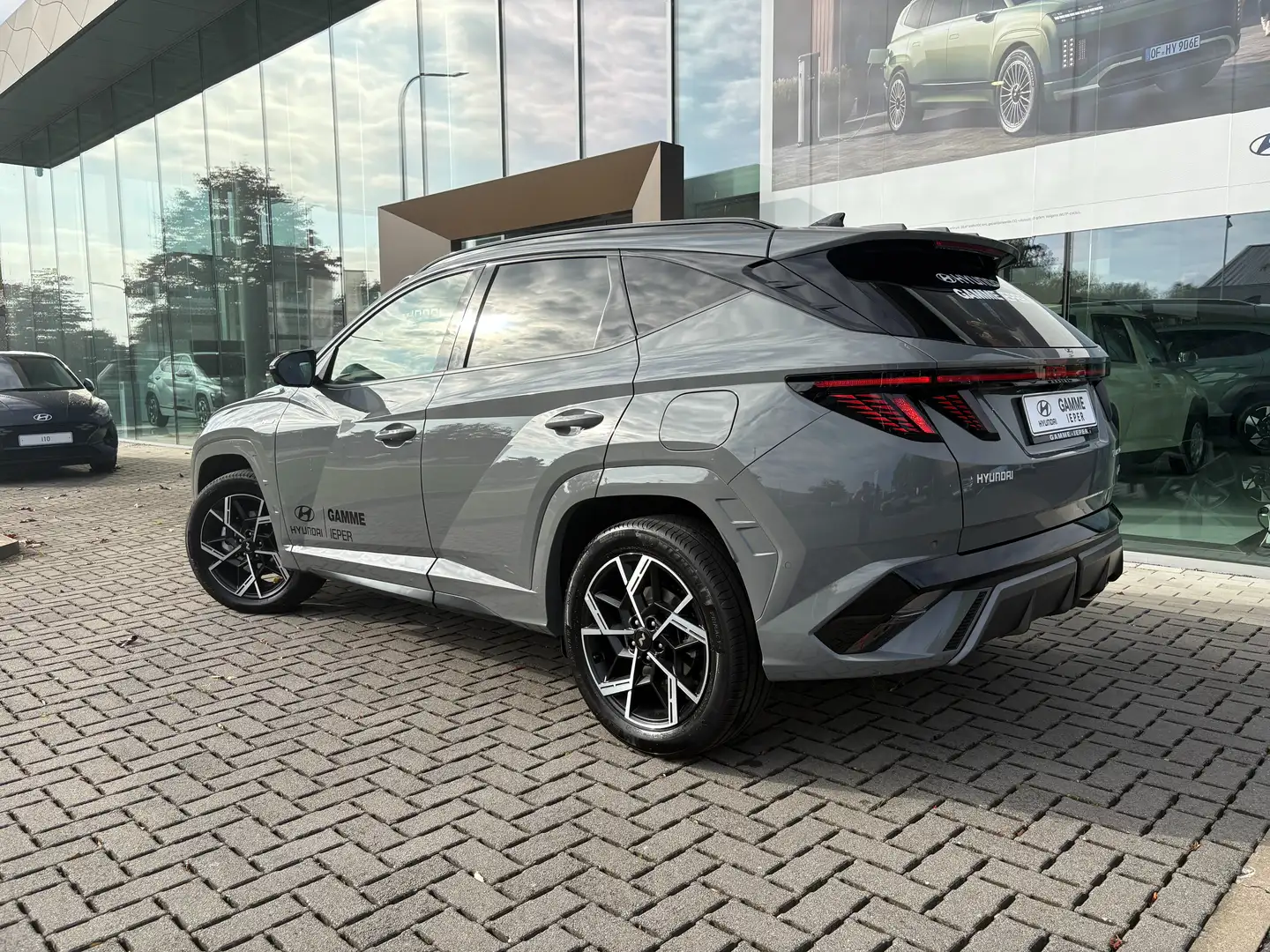 Hyundai TUCSON 1.6 T-GDi HEV Shine N-Line Gris - 2