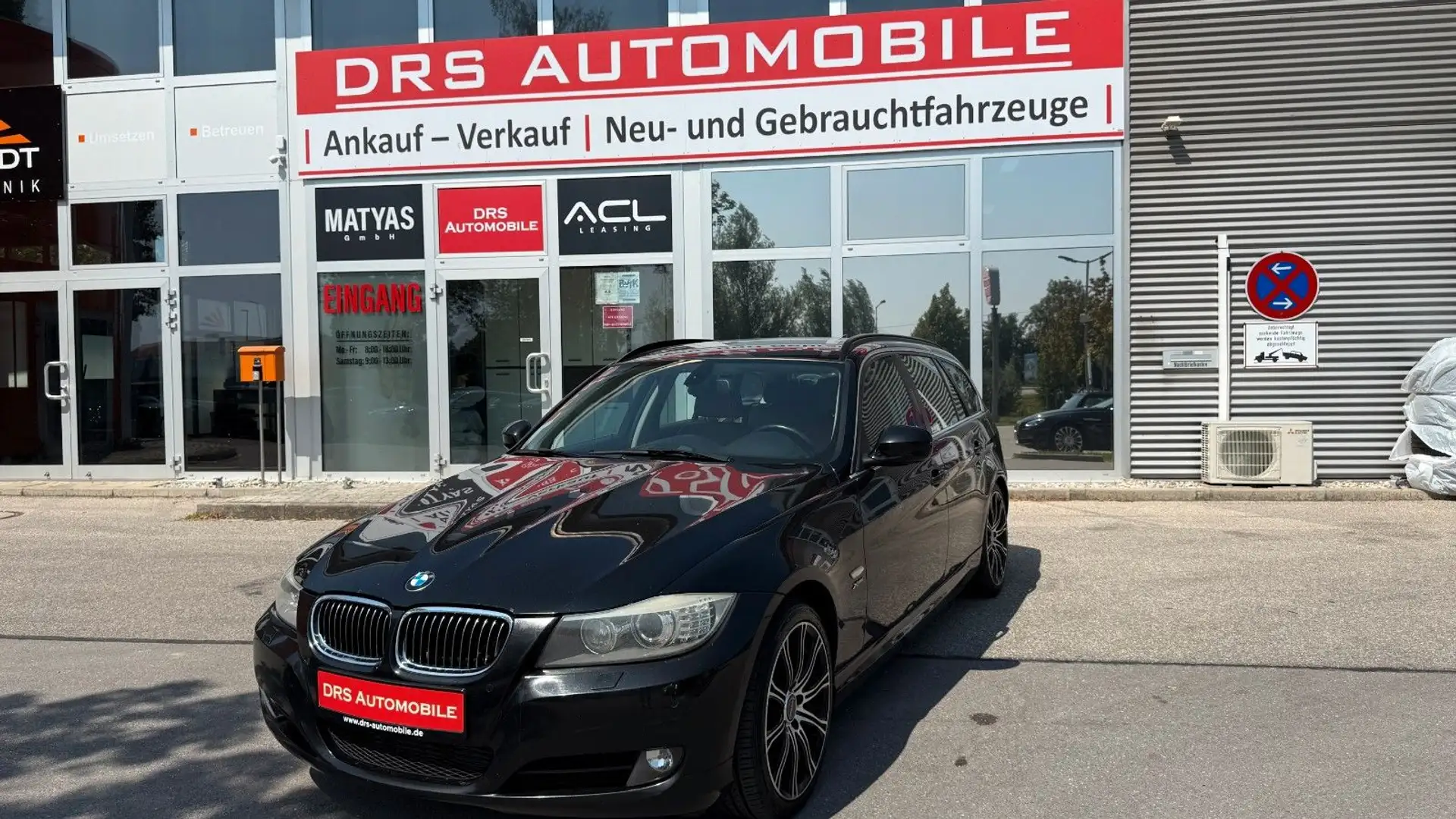 BMW 330 3 Touring 330d xDrive/Navi/Xenon/Leder Noir - 1