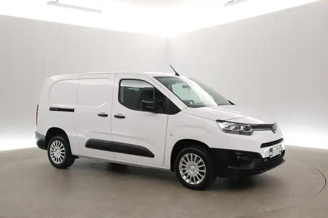 Toyota Proace City view 6