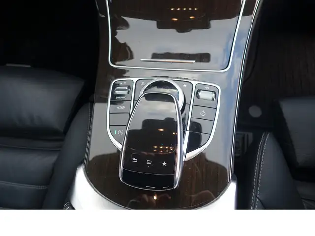 Mercedes-Benz 250 view 13