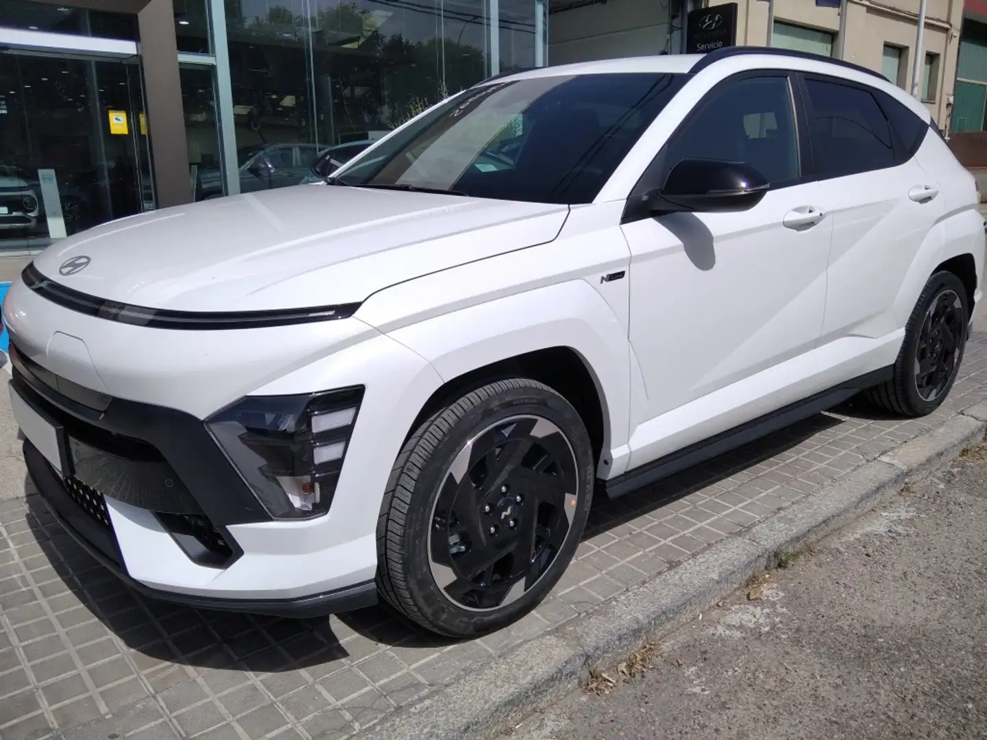 Hyundai KONA EV NLine 204 Blanc - 1