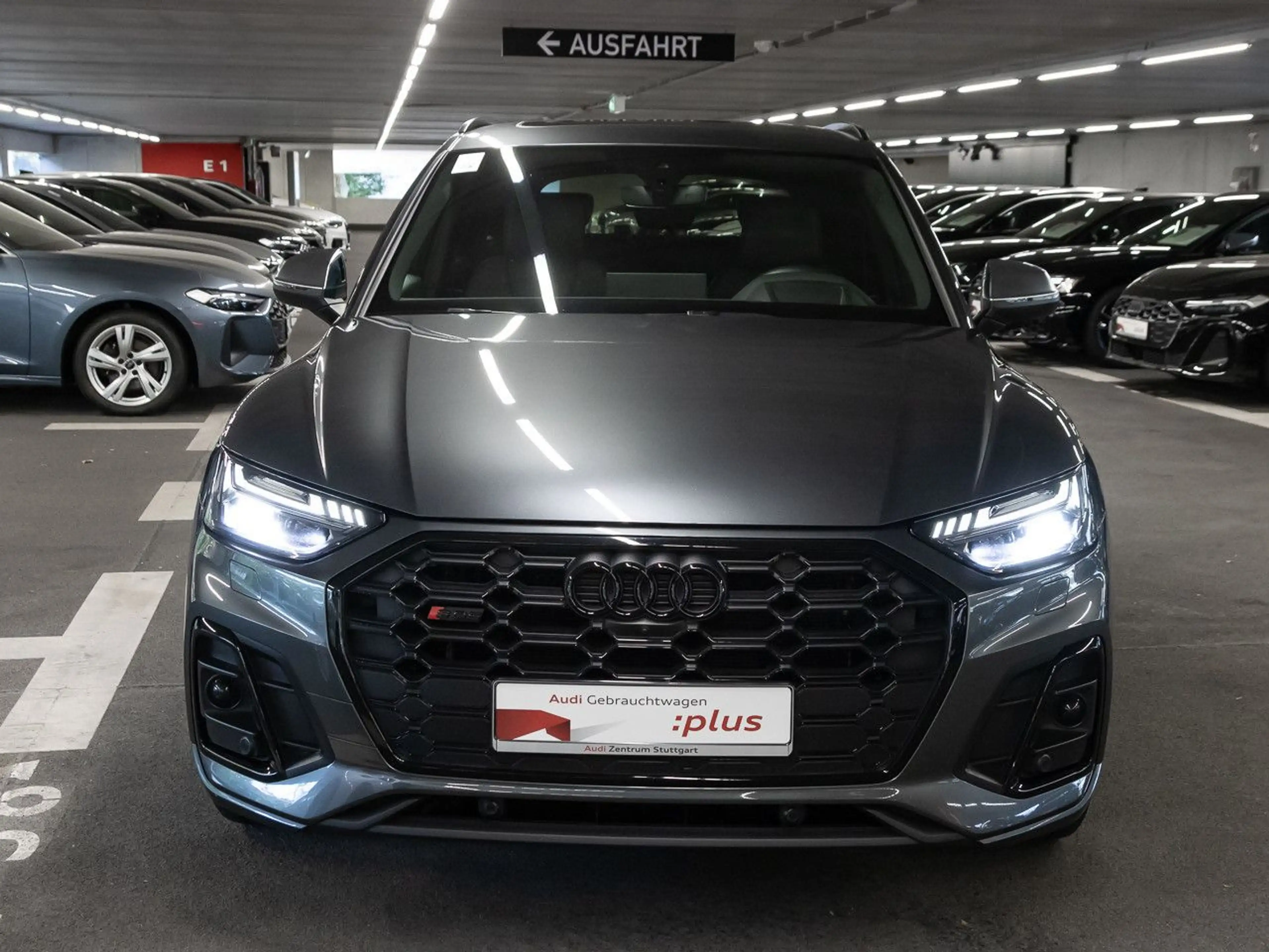 Audi SQ5 TDI quattro Pano Matrix HeadUp AHK B&O — photo 10