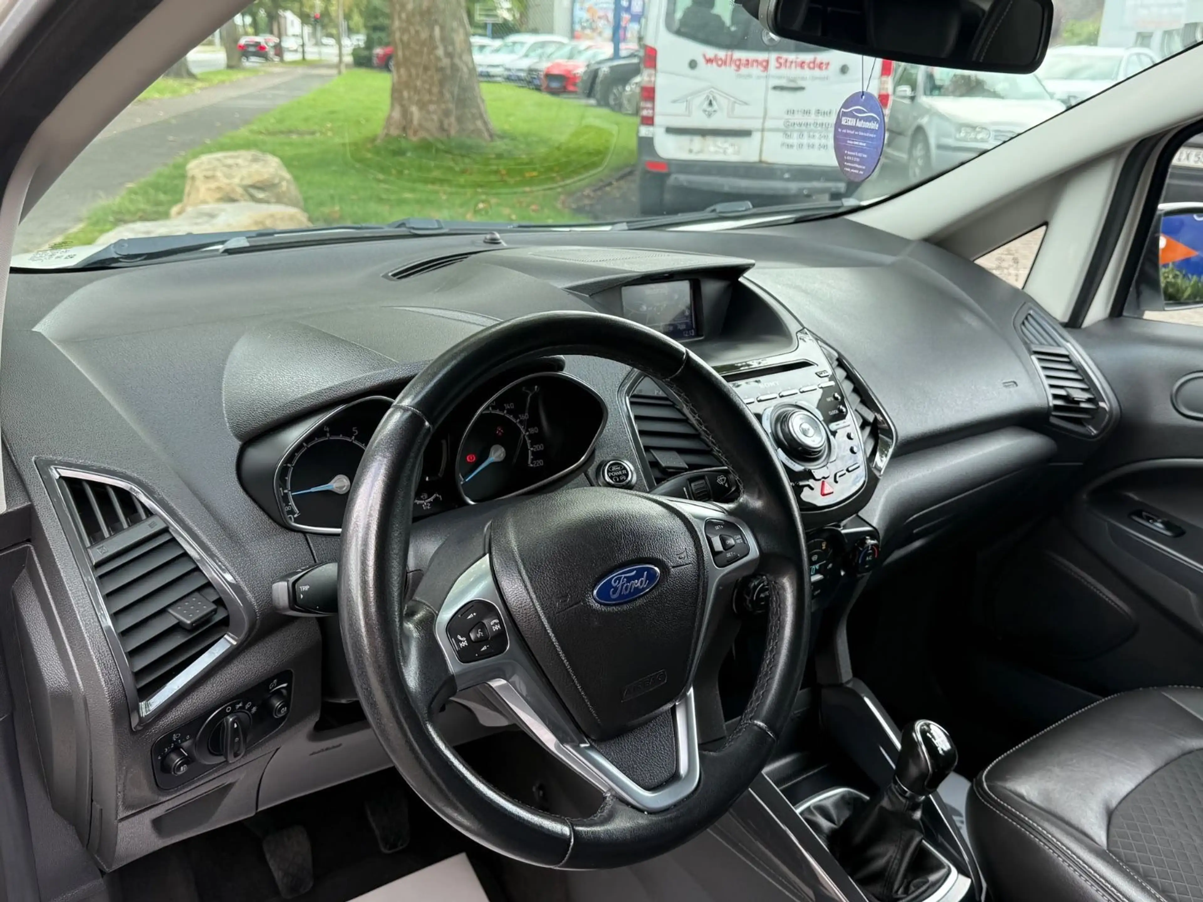 Ford EcoSport Titanium*Top Zustand* — photo 9