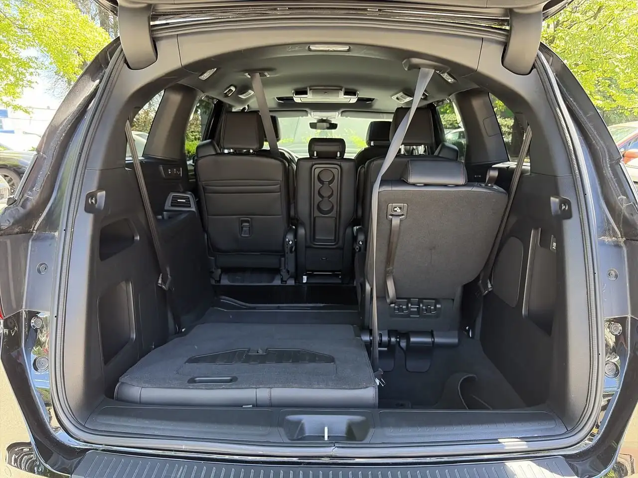 Honda Odyssey снимка Honda Odyssey