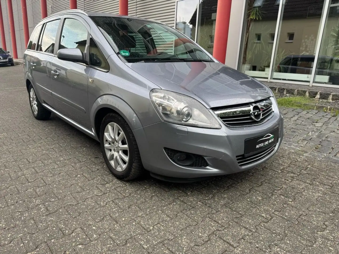 Opel Zafira B Innovation 110 Jahre Klima Xenon Silber - 2