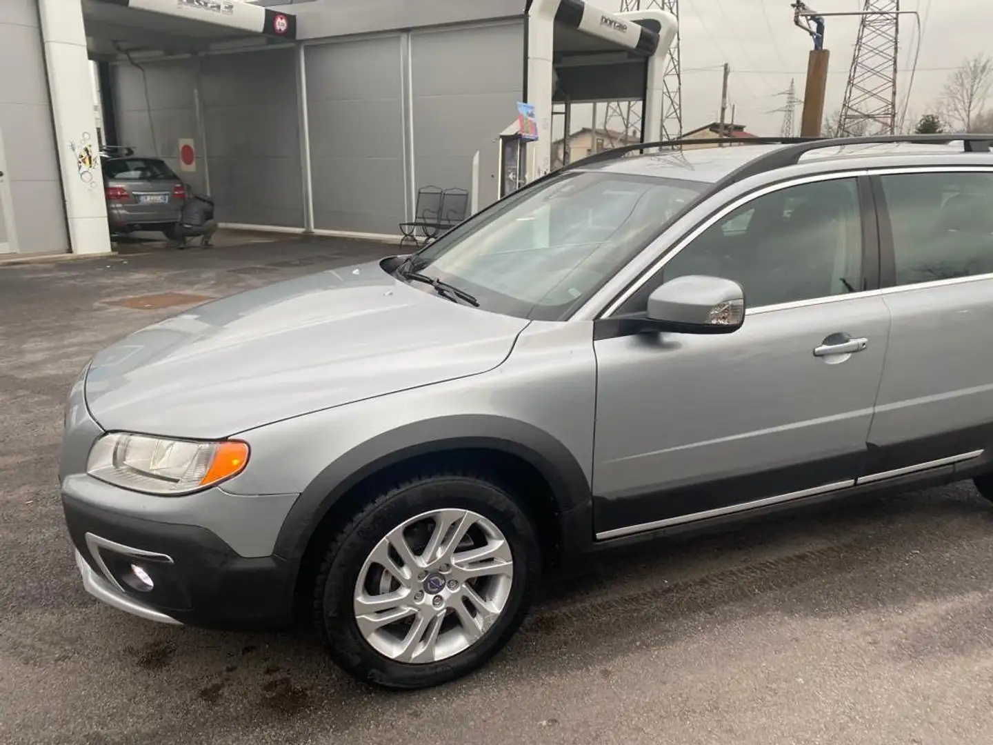Volvo XC70 XC70 III 2007 2.4 d4 Momentum awd FL Argento - 1