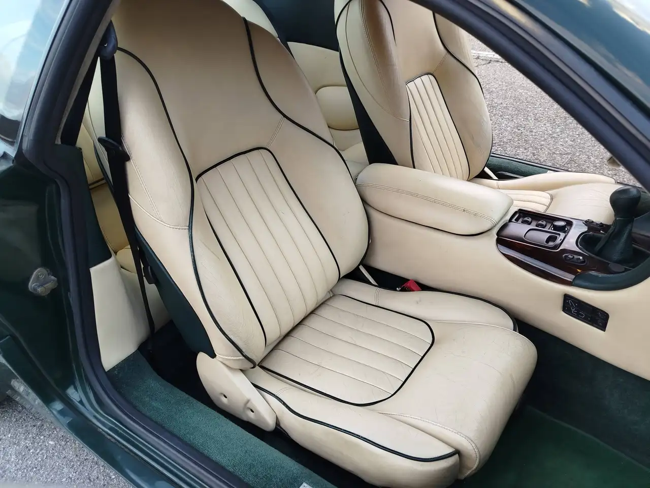 Aston Martin DB7 MANUALE - 30ENNALE, foto 11