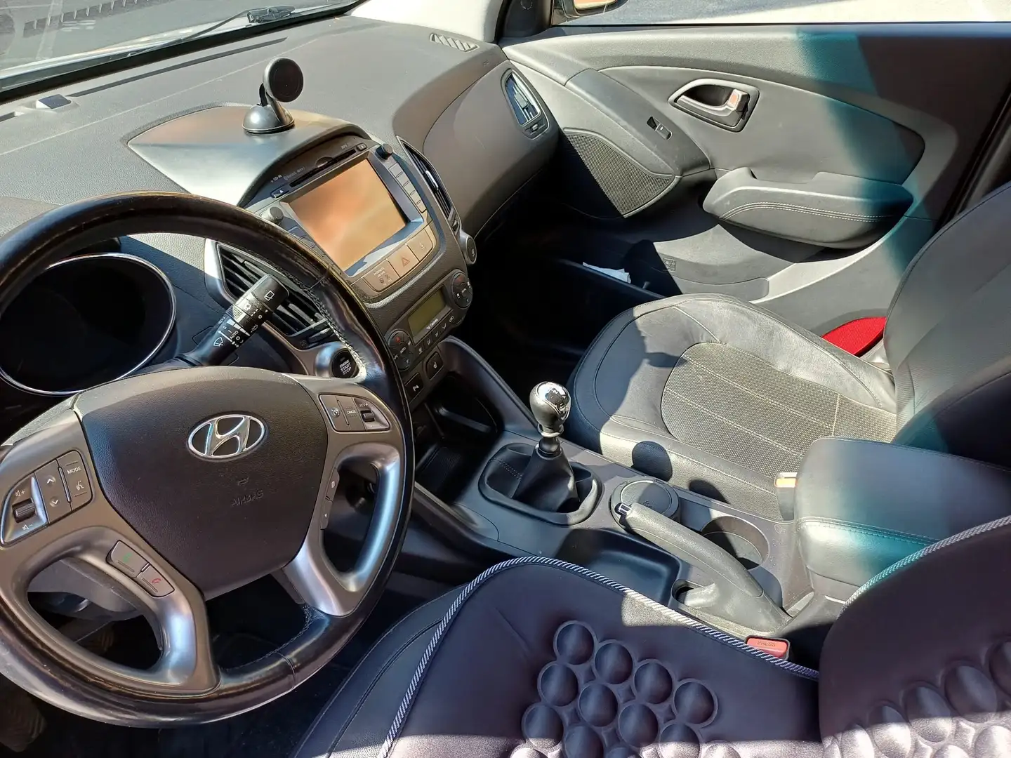 Hyundai iX35 ix35 1.7 crdi Xpossible 115cv 2wd GOBRASIL! Argento - 1