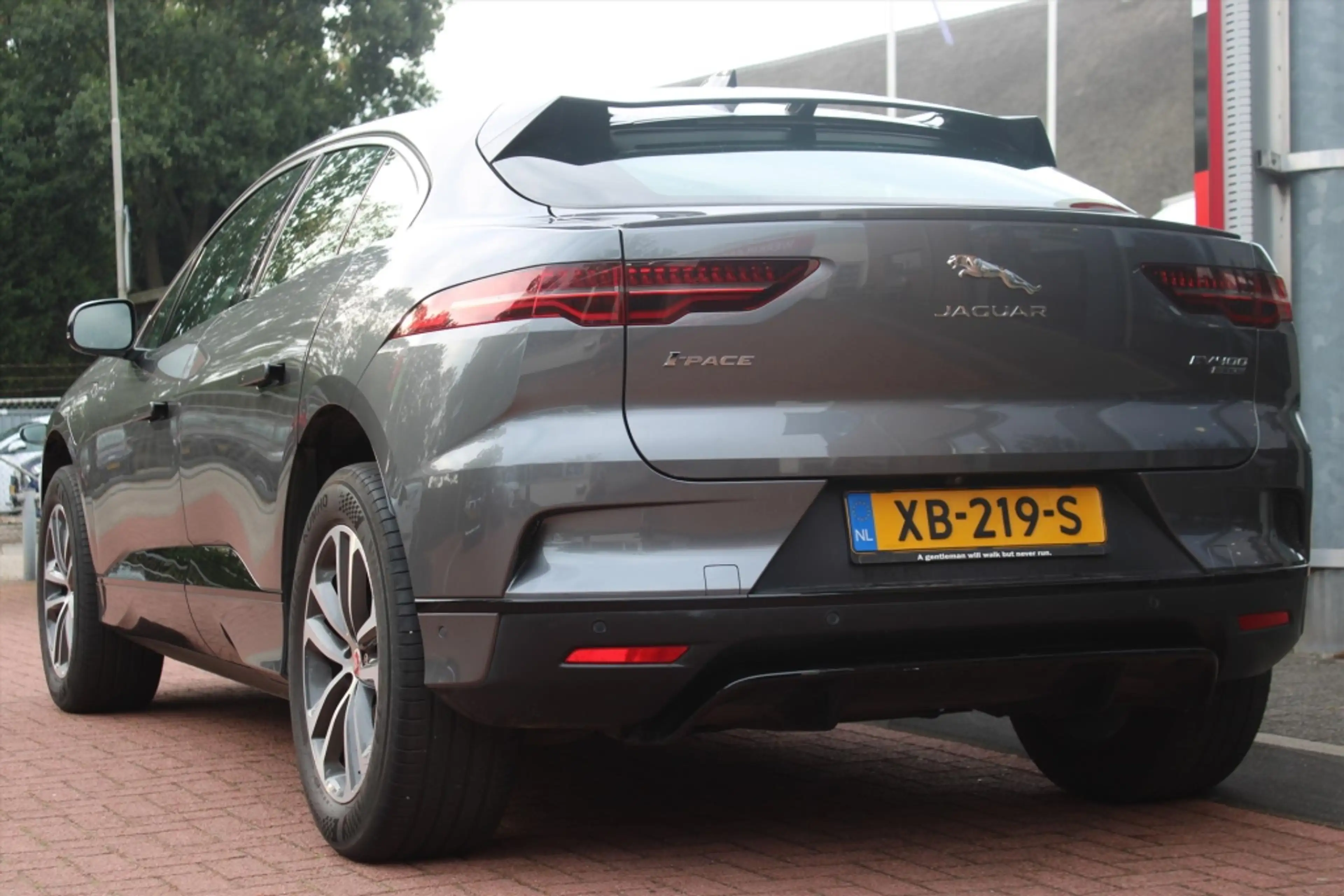 Jaguar I-Pace EV400 | Panorama | Camera | Stoelverwarming | Vol- — photo 3