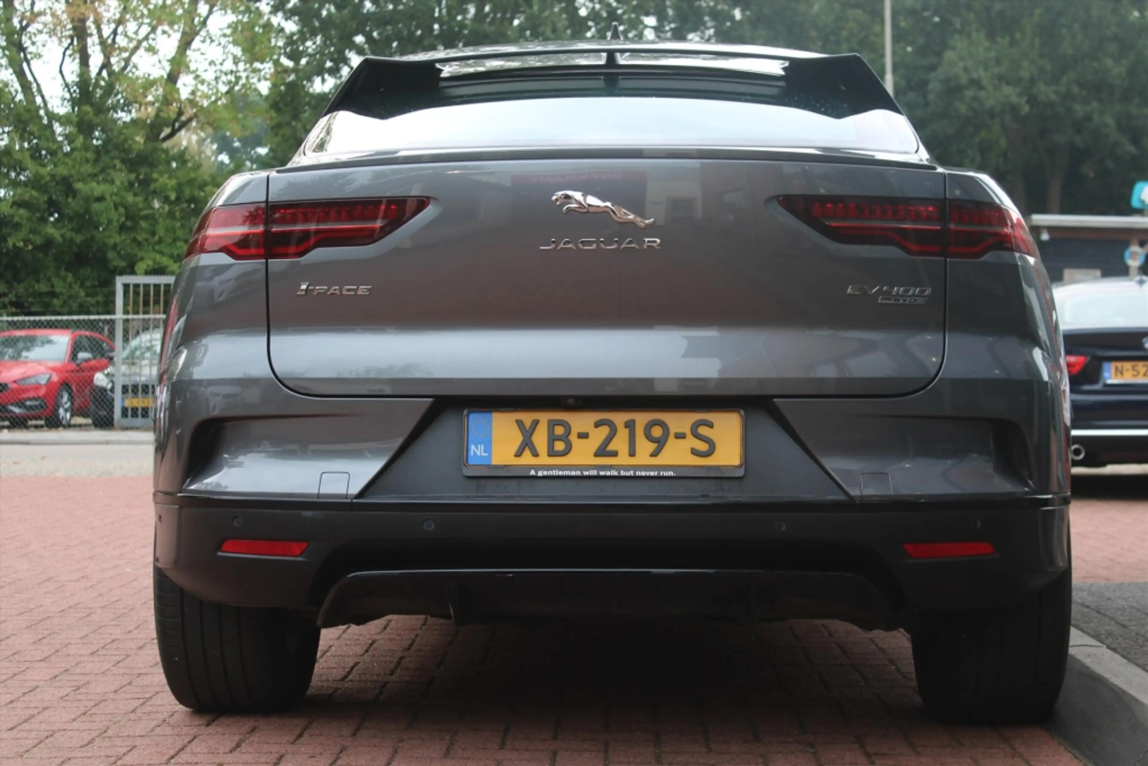 Jaguar I-Pace EV400 | Panorama | Camera | Stoelverwarming | Vol- — photo 4