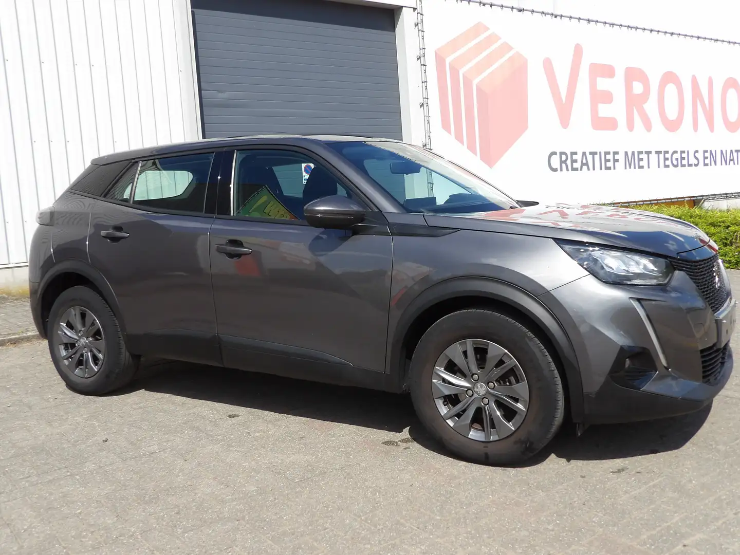 Peugeot 2008 2008 PureTech Active Pack. Grijs - 2
