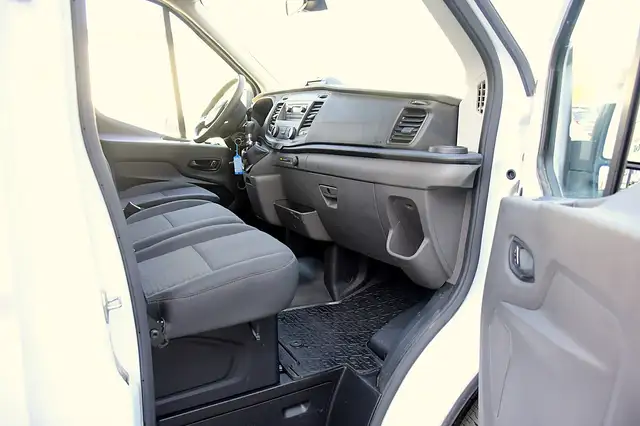 Ford Transit view 10