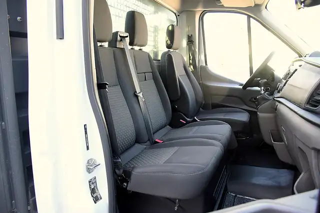 Ford Transit view 11