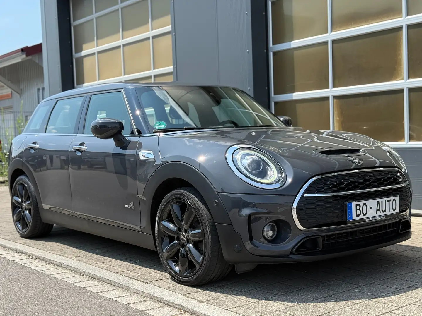 MINI Cooper SD Clubman All4 Leder Navi Virtual Keyless Kamera DAB LED SHZ Gris - 1
