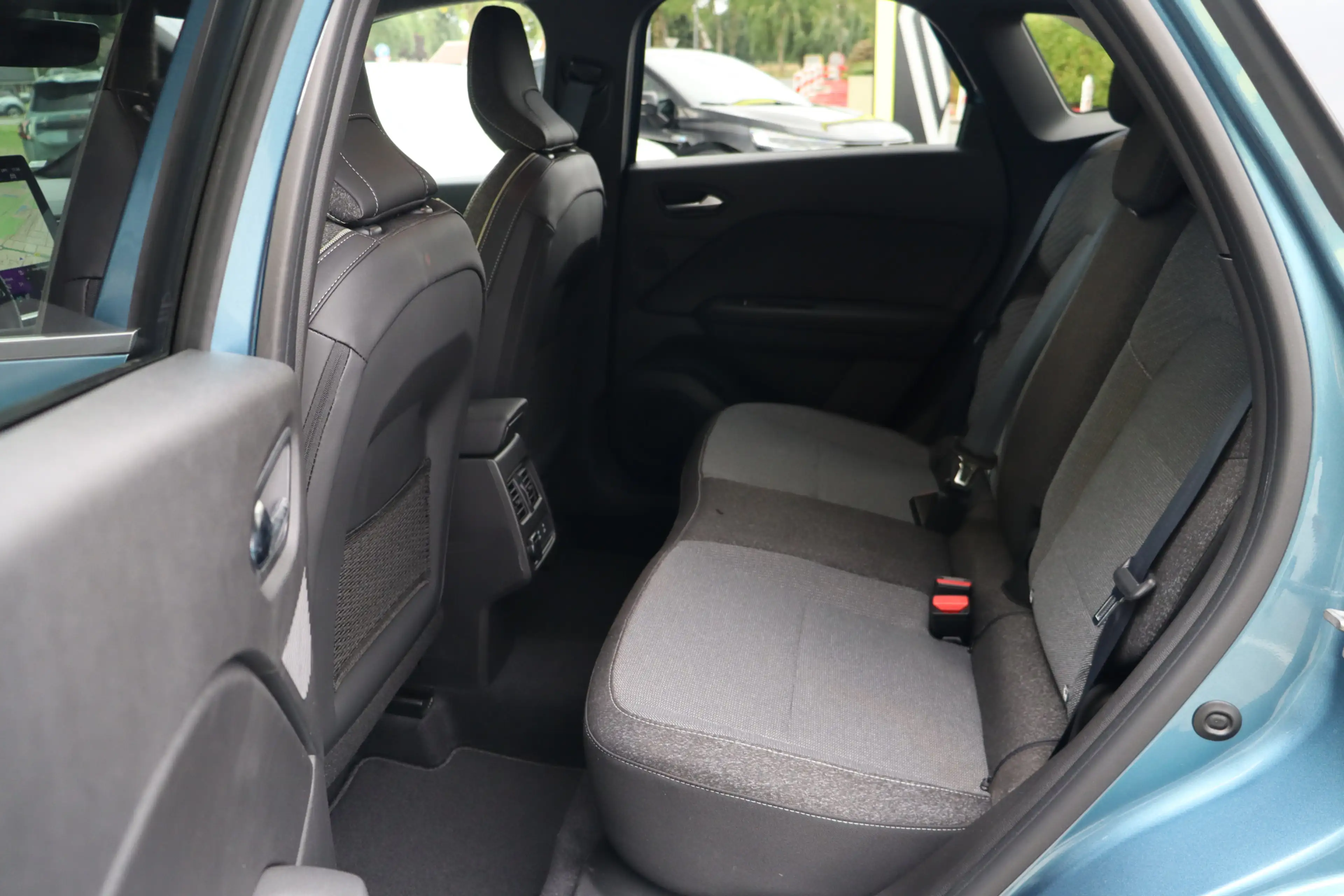 Renault Symbioz 1.6 E-Tech full hybrid 145 techno HEV | Adap. Crui — photo 18