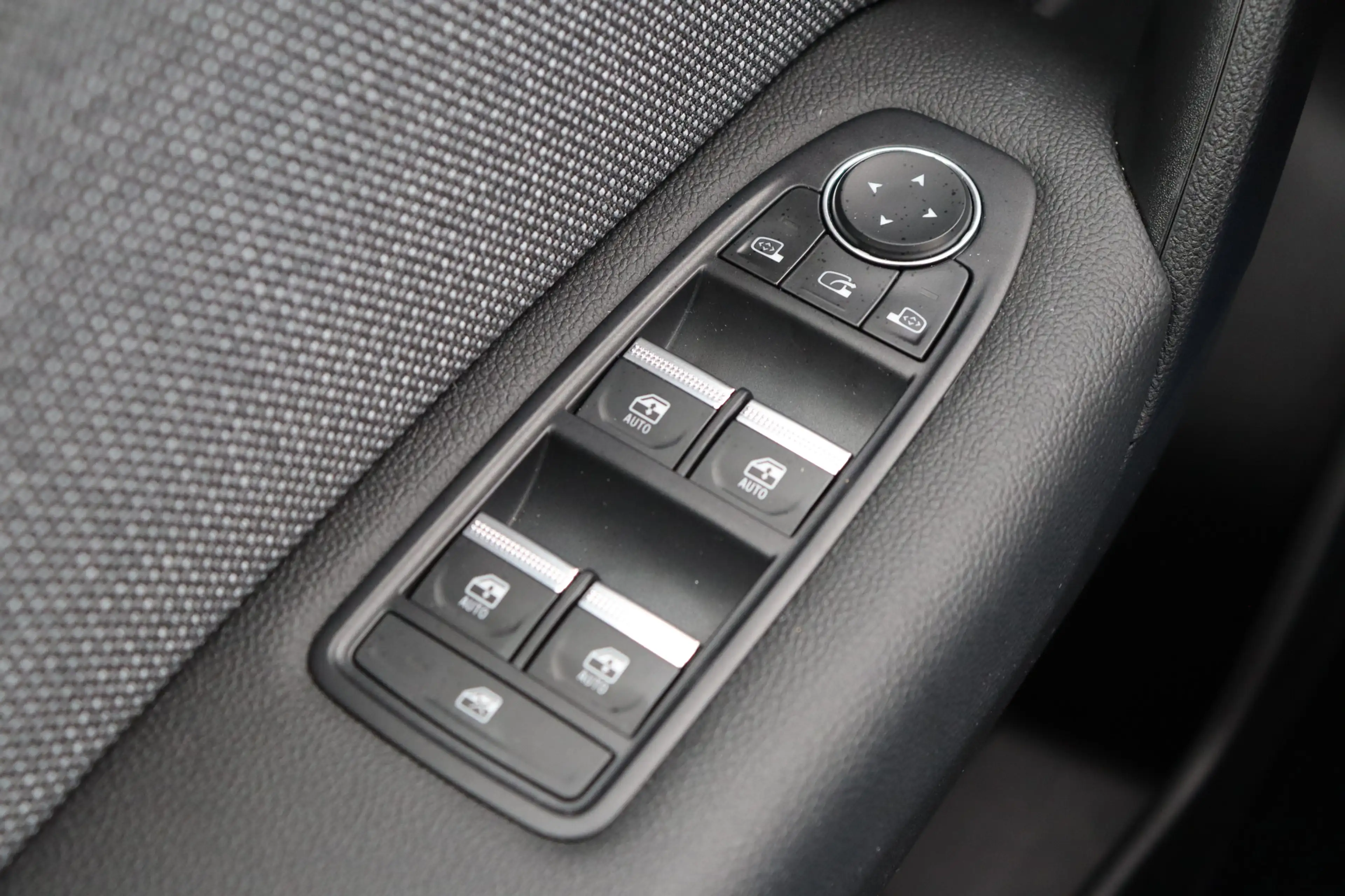Renault Symbioz 1.6 E-Tech full hybrid 145 techno HEV | Adap. Crui — photo 22