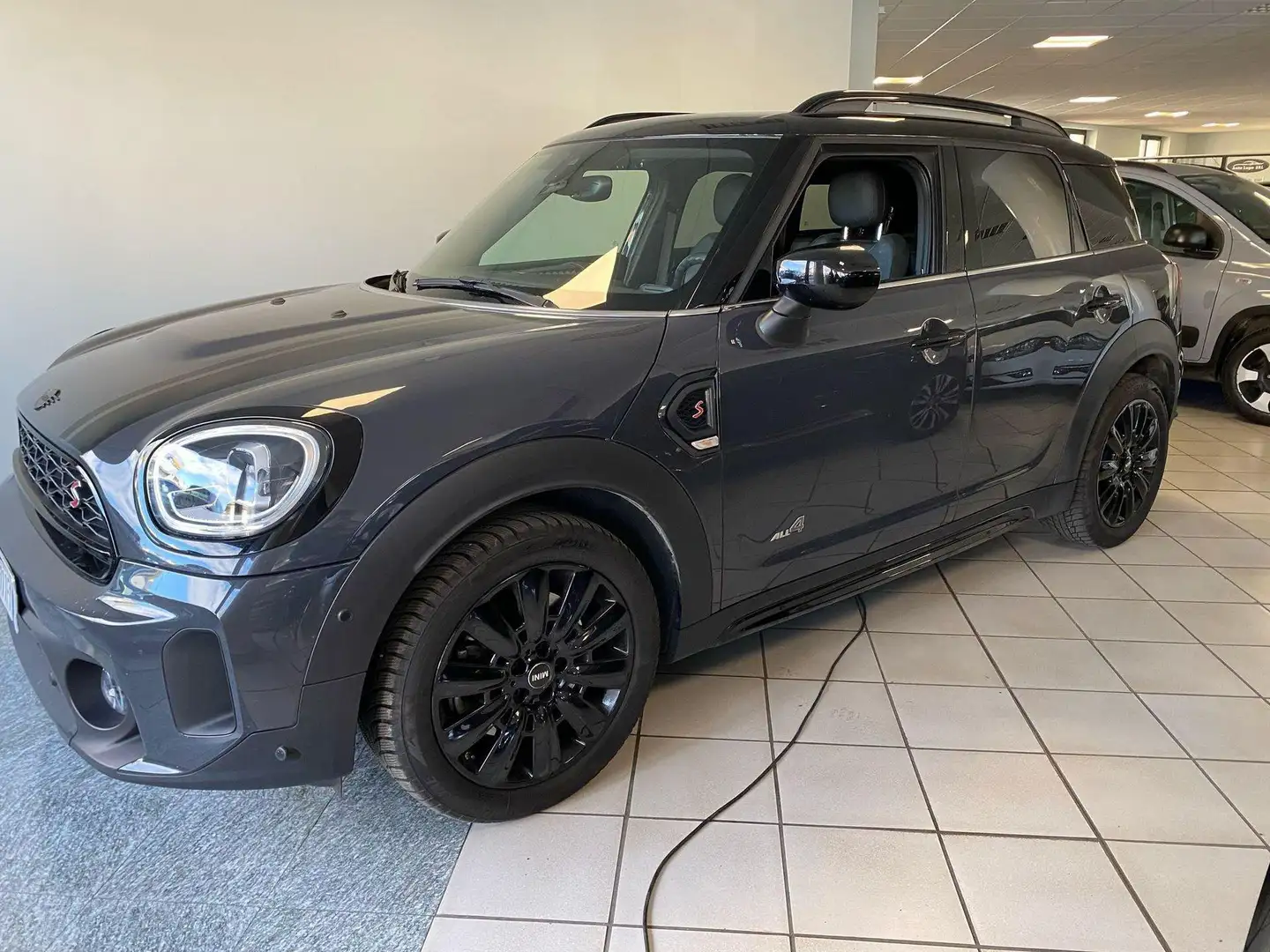 MINI Cooper SD Countryman Mini 2.0 Cooper SD Hype Countryman ALL4 Automatica Grijs - 2