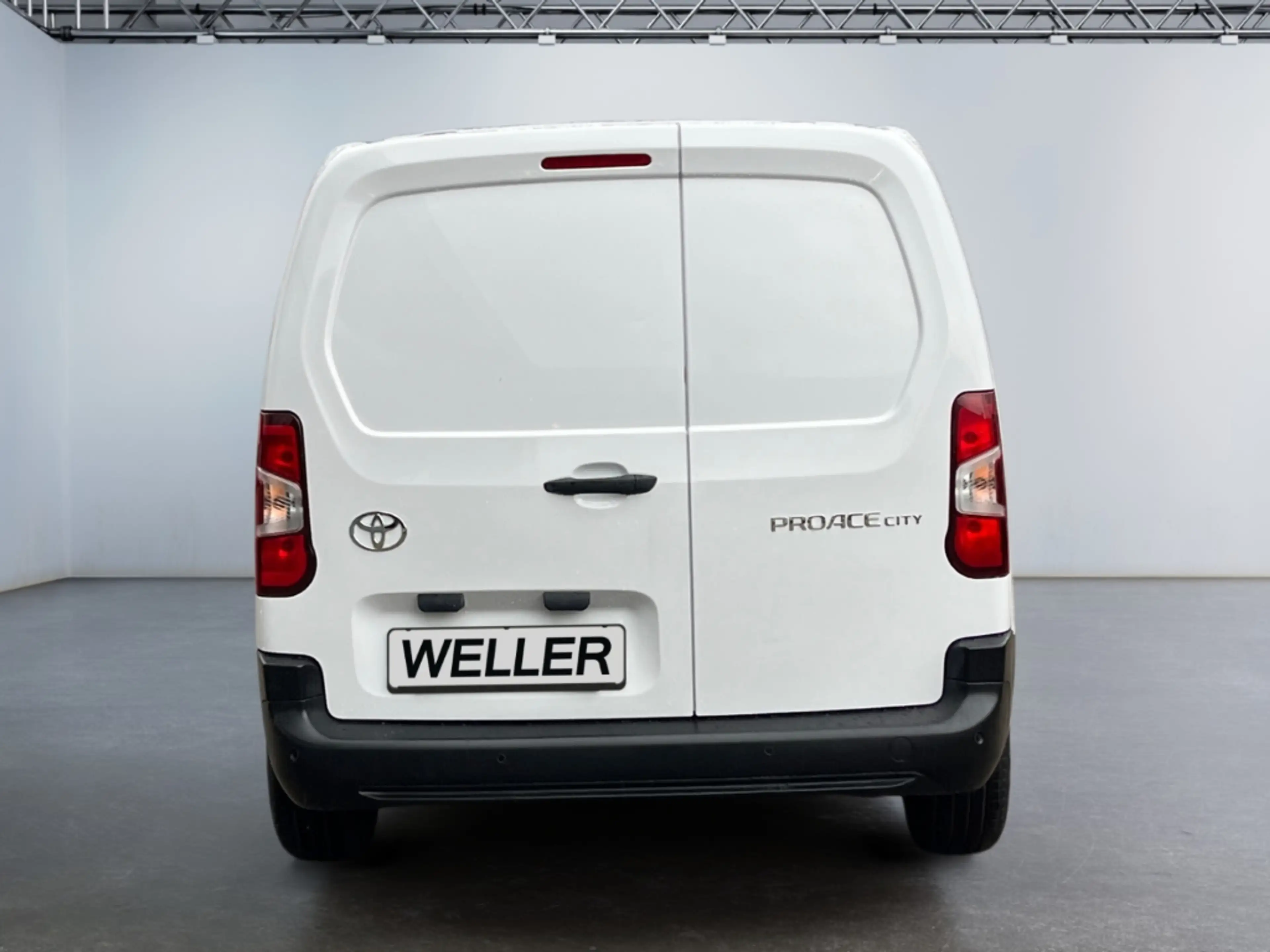 Toyota Proace City 1.5 D-4D L1 Meister *CarPlay*Navi*PDC* — photo 6