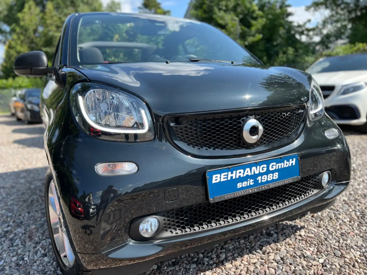 smart forTwo CABRIO*TURBO*SITZHEIZUNG*PASSION*AUTOMATIK Schwarz - 2