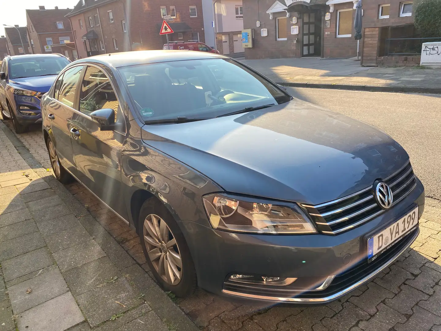 Volkswagen Passat Passat Automatik Trend Grau - 2