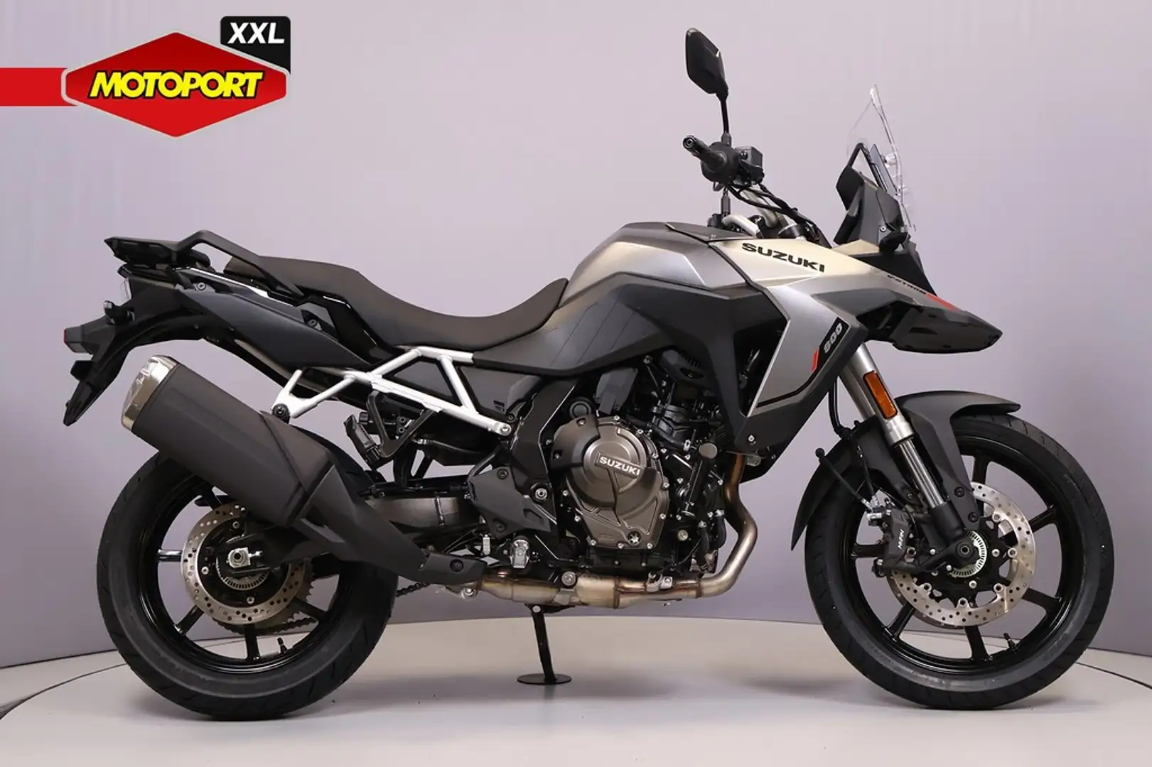 Suzuki V-Strom 800 Zwart - 1