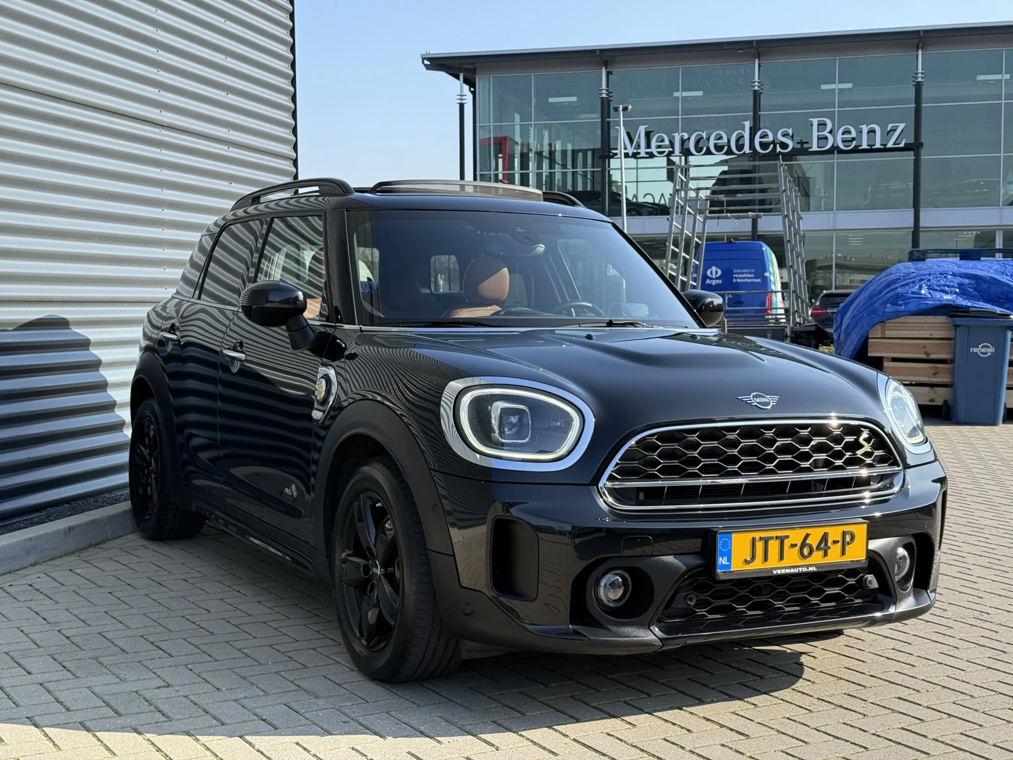 MINI Cooper SE Countryman 2.0 ALL4 Leder/Pano/Camera/Apple — photo 3