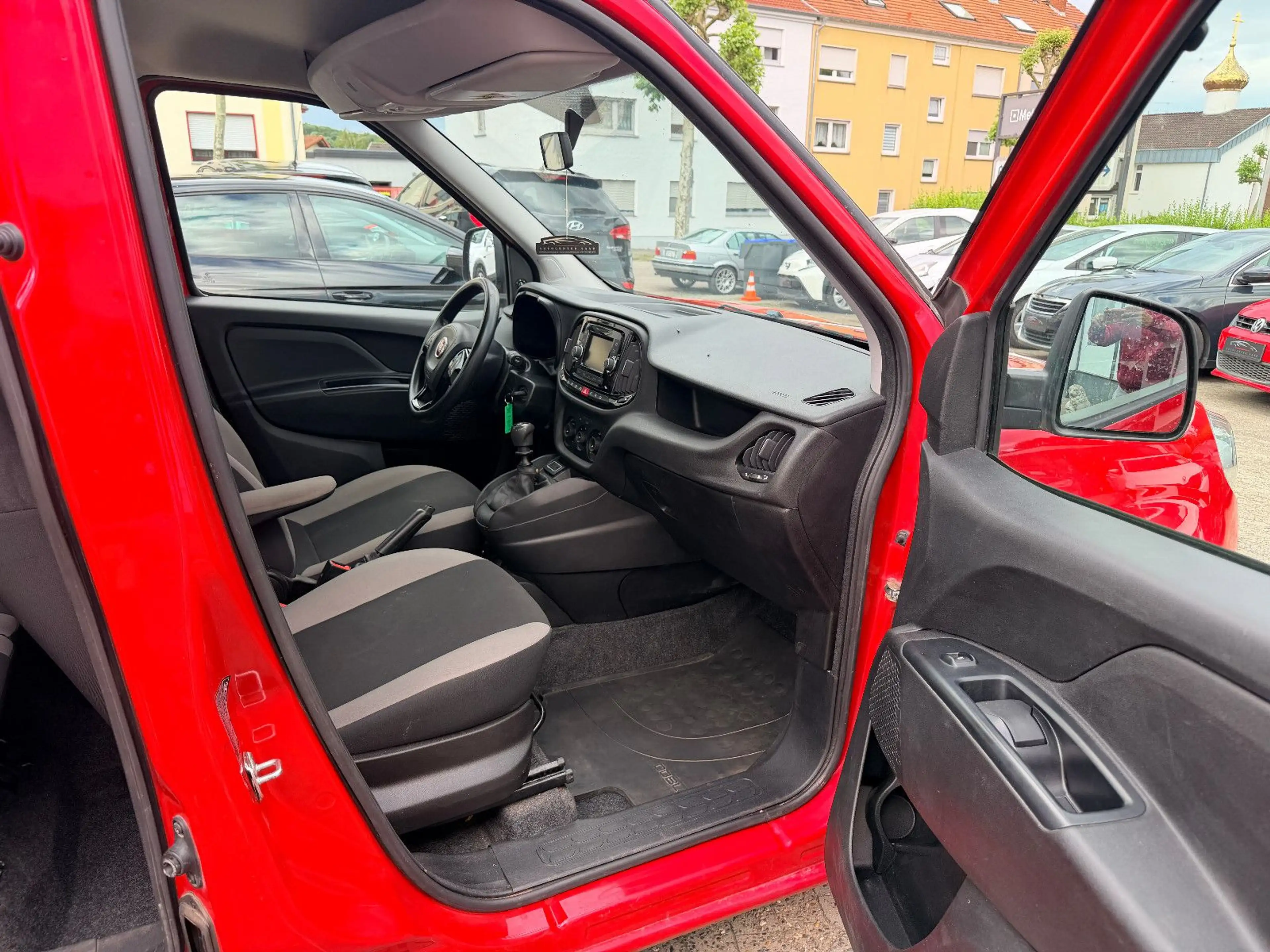Fiat Doblo 1.6 JTDM Lounge 1.Hand Navi Klimaanlage — photo 11